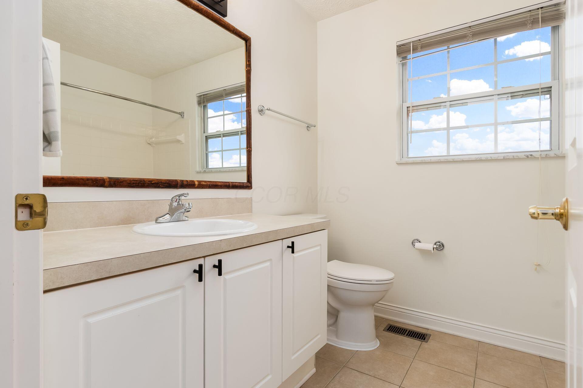 304 Leestone Court