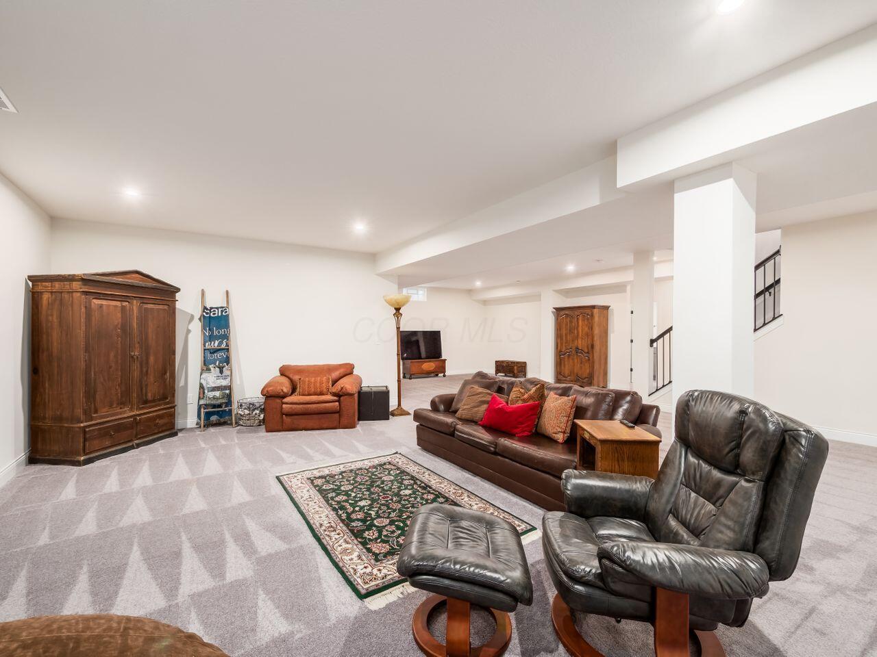 3151 Stogen Court