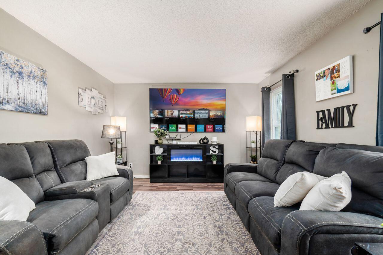 4419 Trindel Way