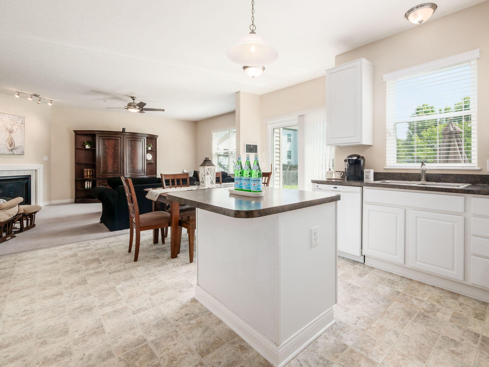 1146 Willow Oak Drive