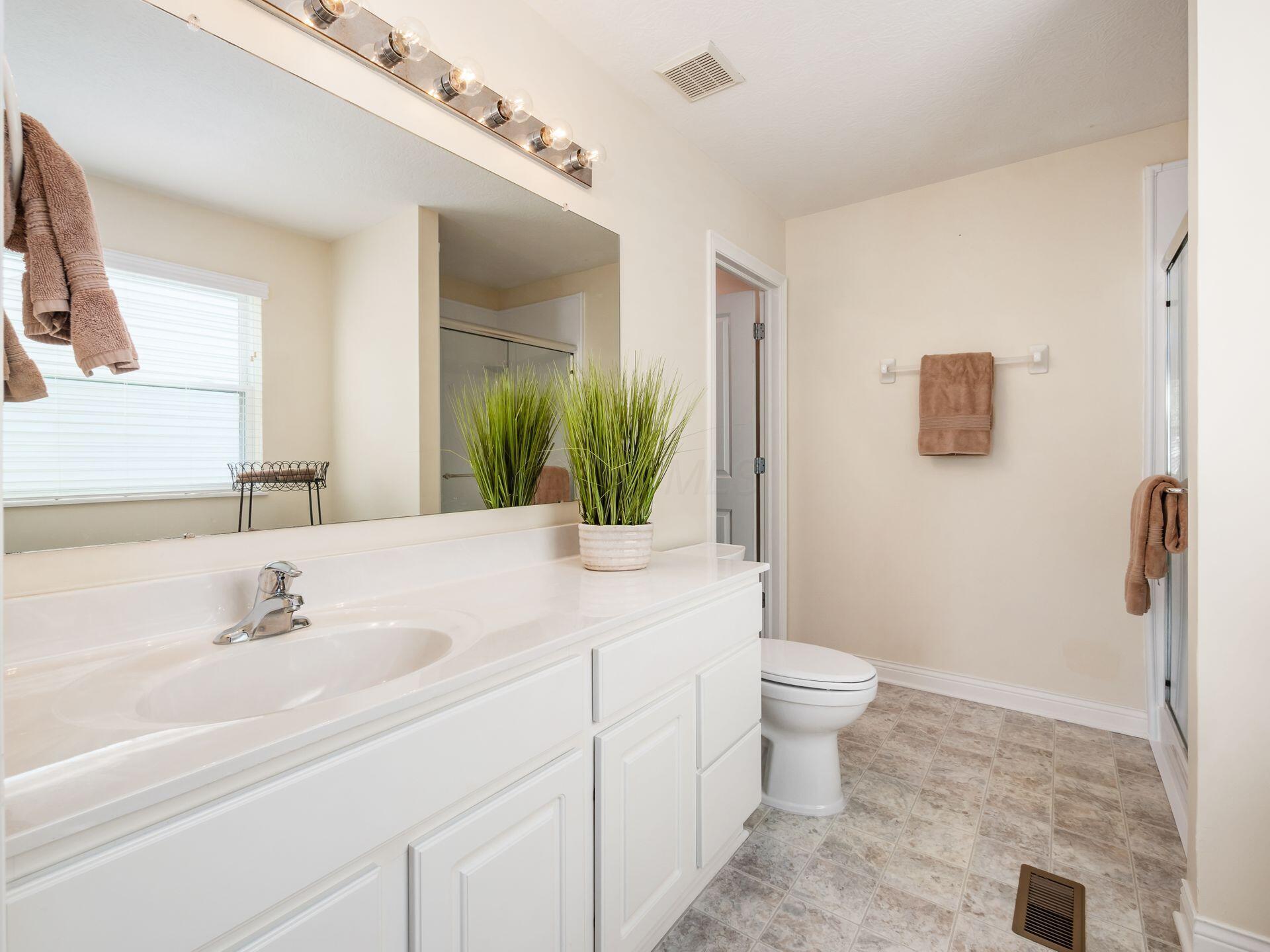 1146 Willow Oak Drive