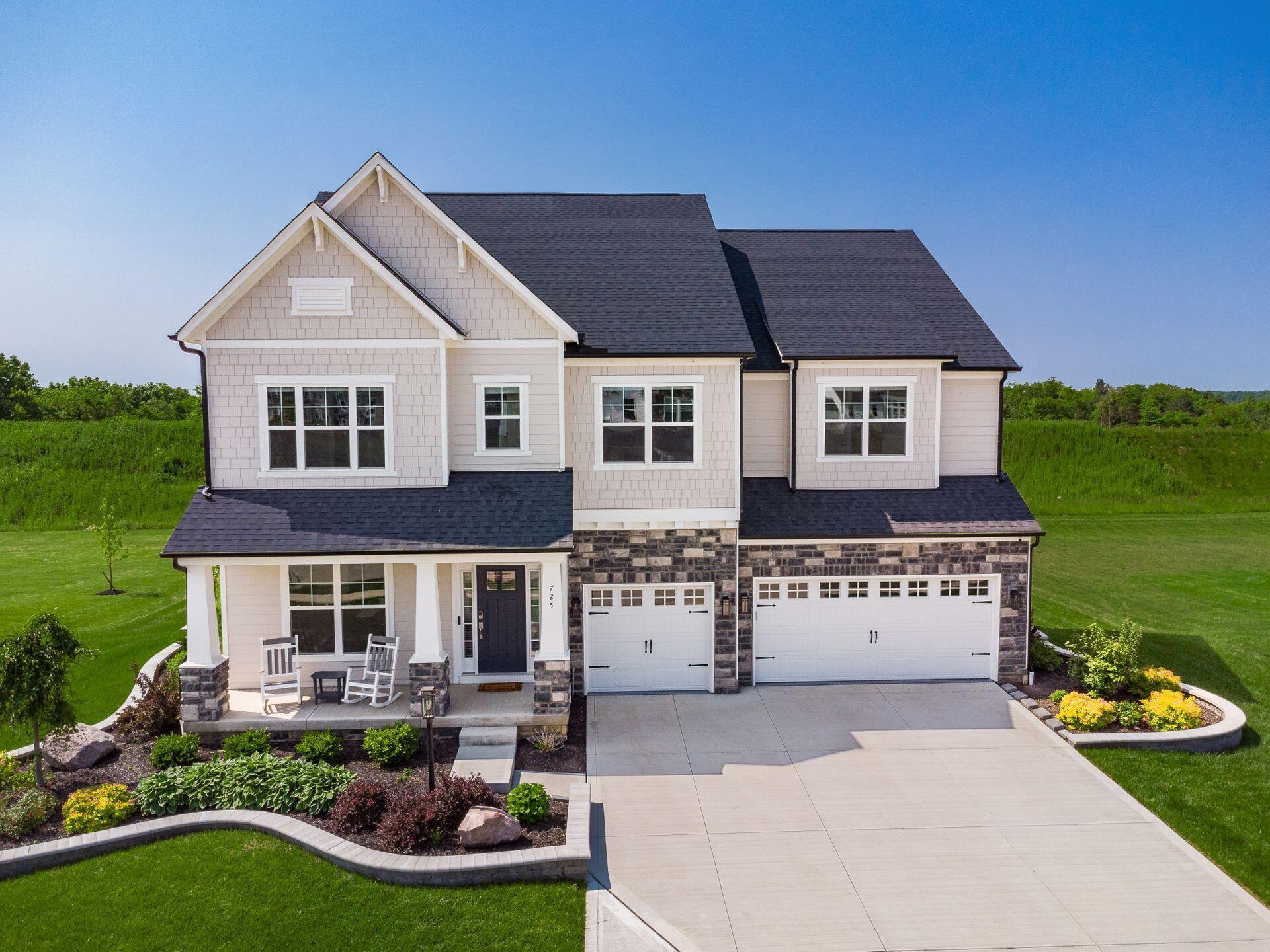 725 Royal Pines Drive