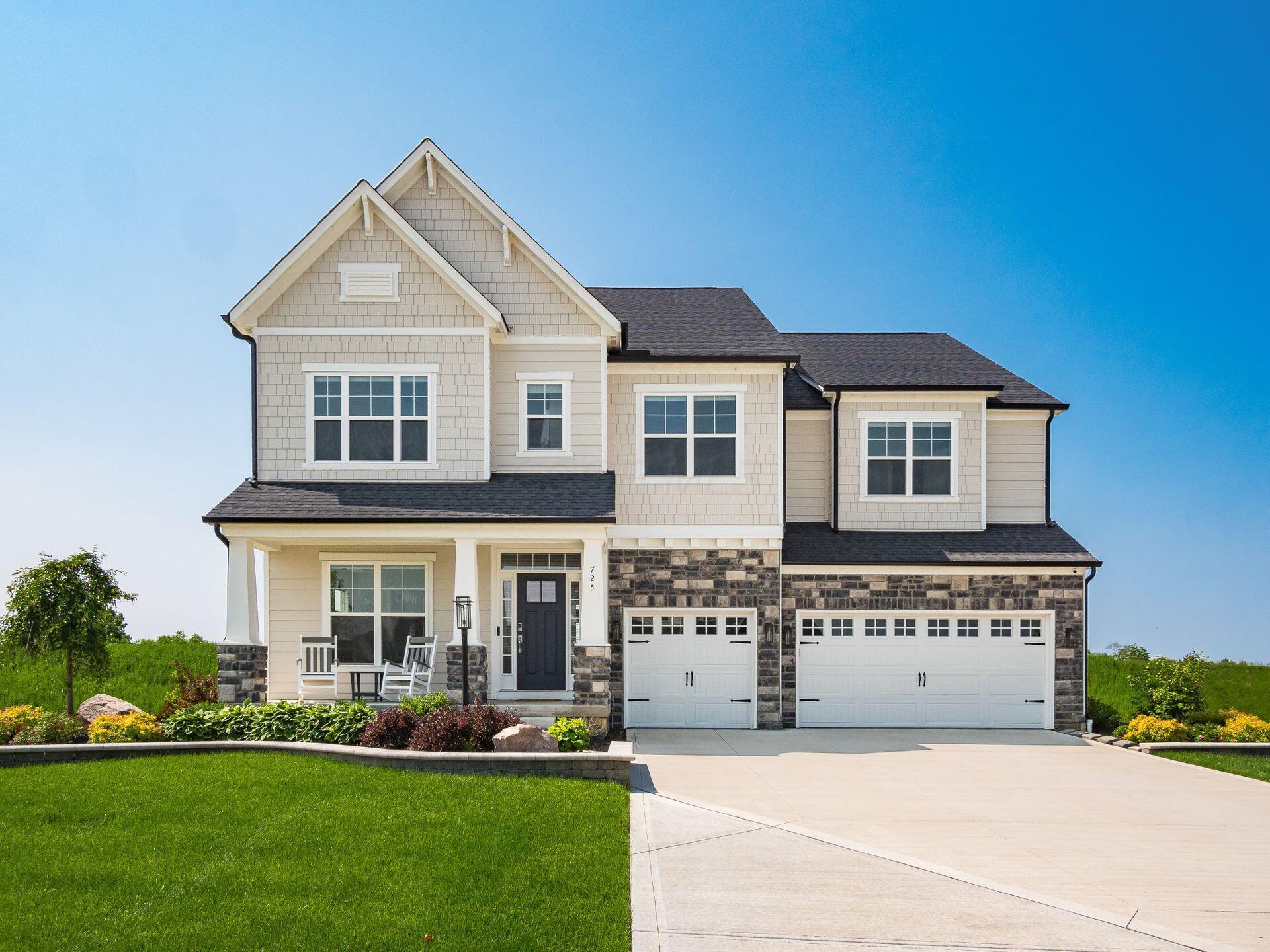 725 Royal Pines Drive