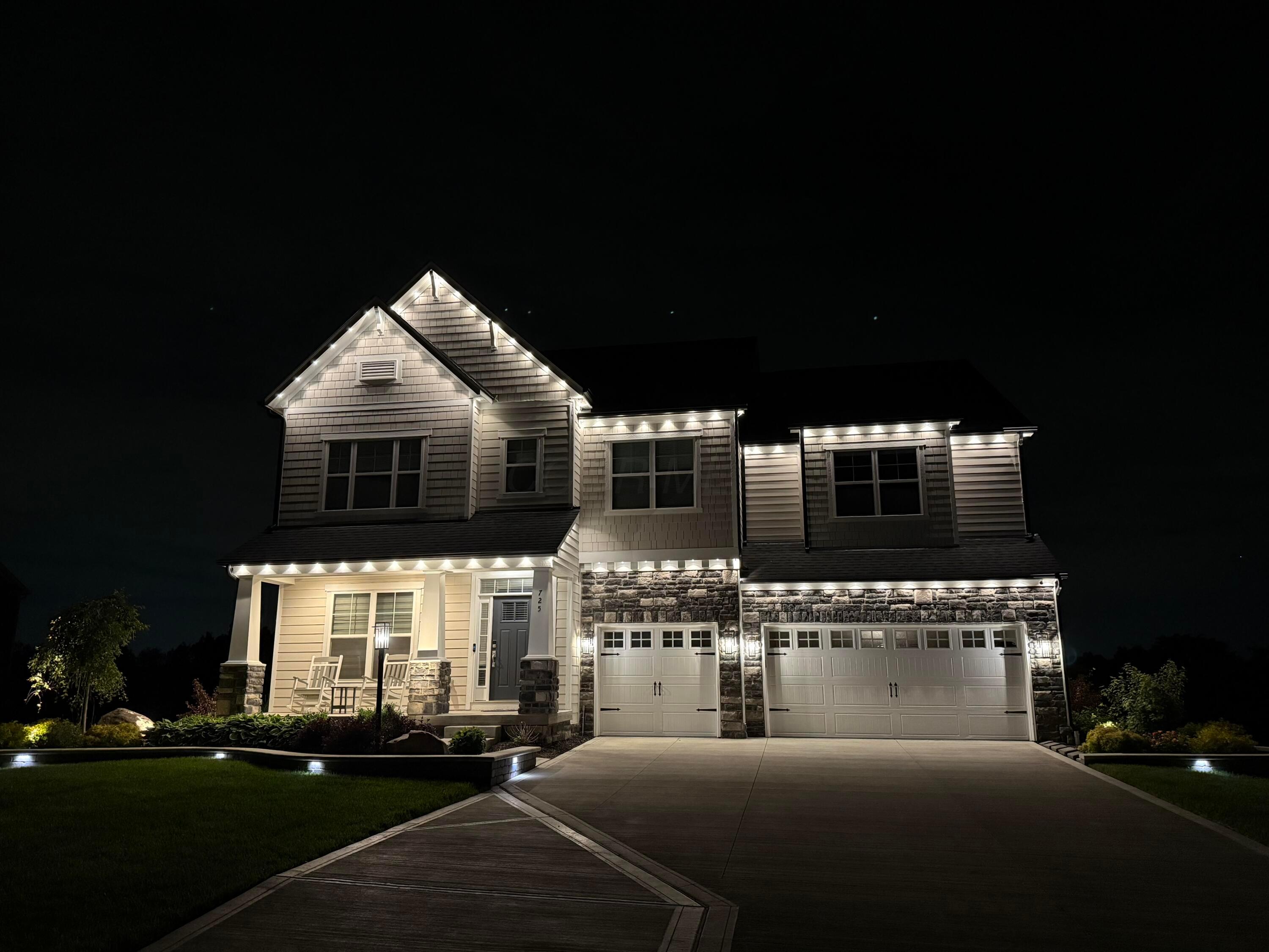 725 Royal Pines Drive