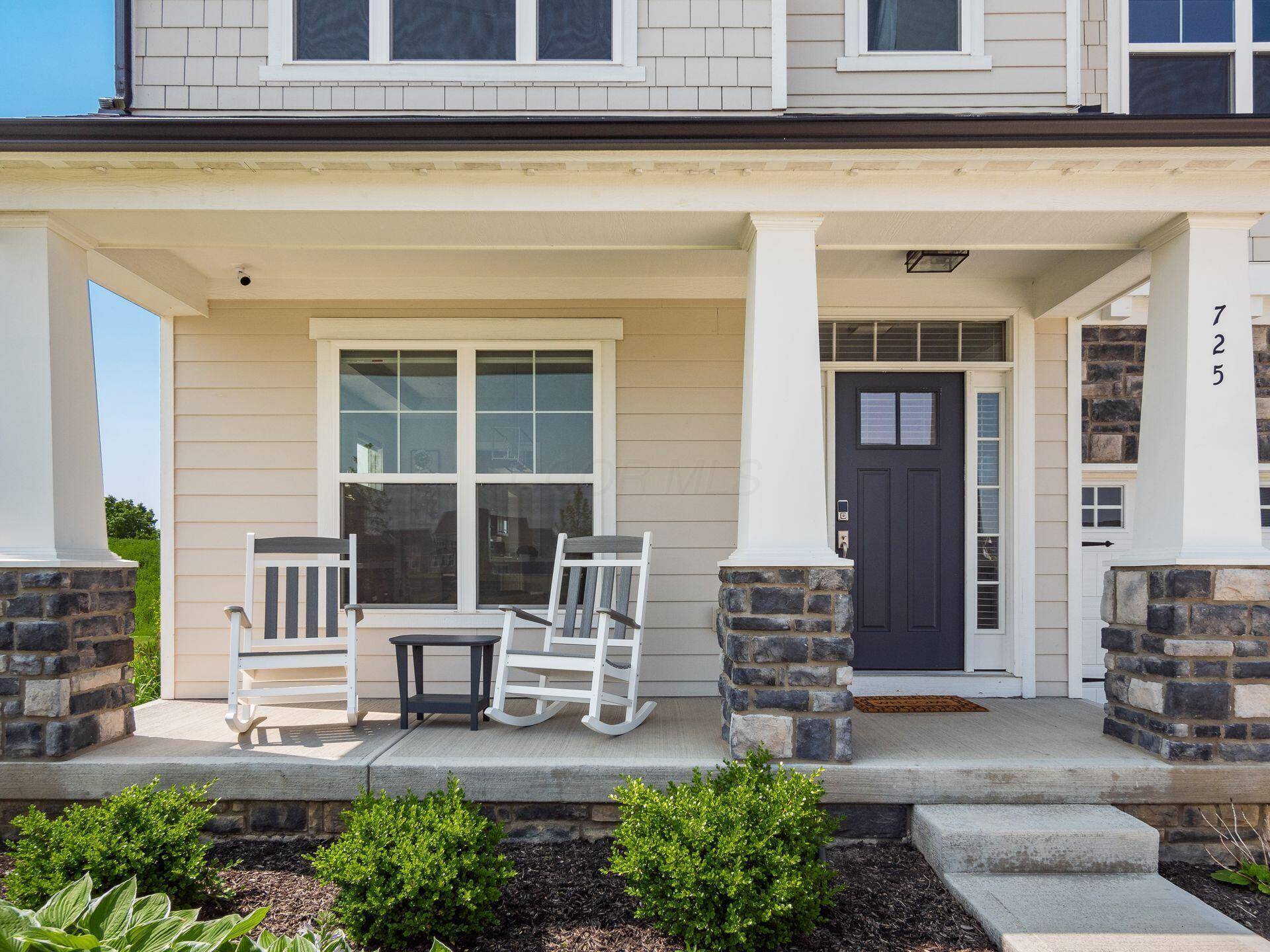 725 Royal Pines Drive