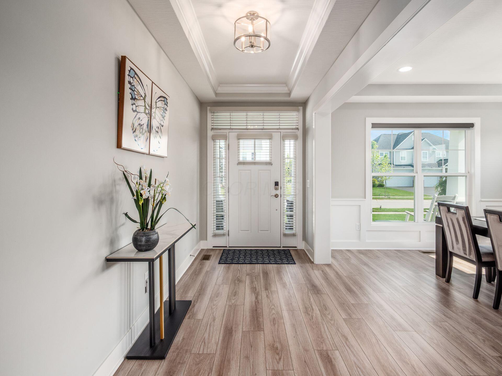 725 Royal Pines Drive