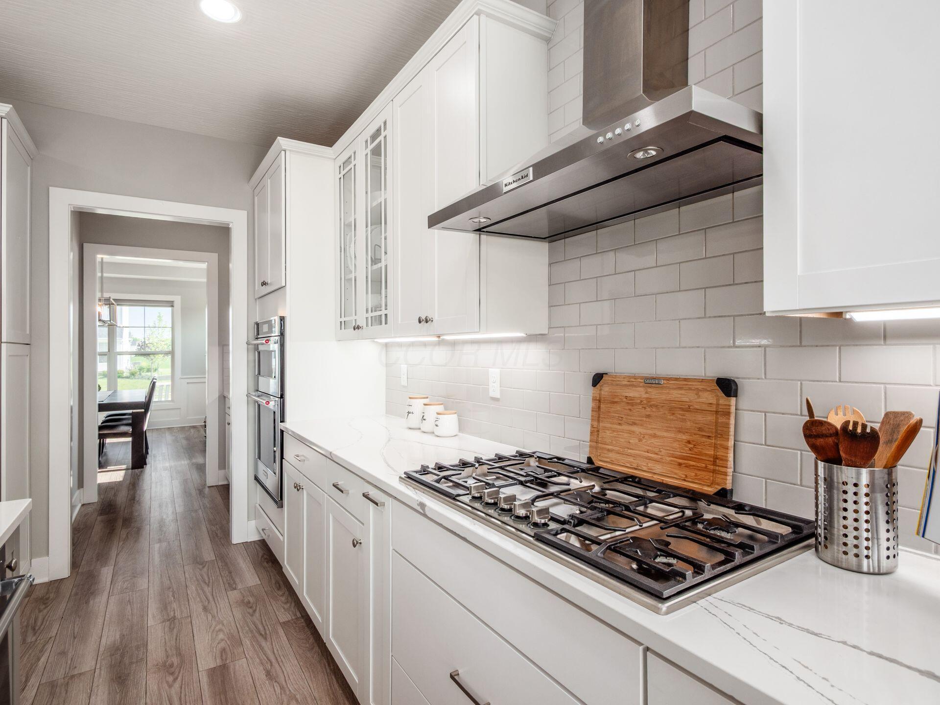 725 Royal Pines Drive