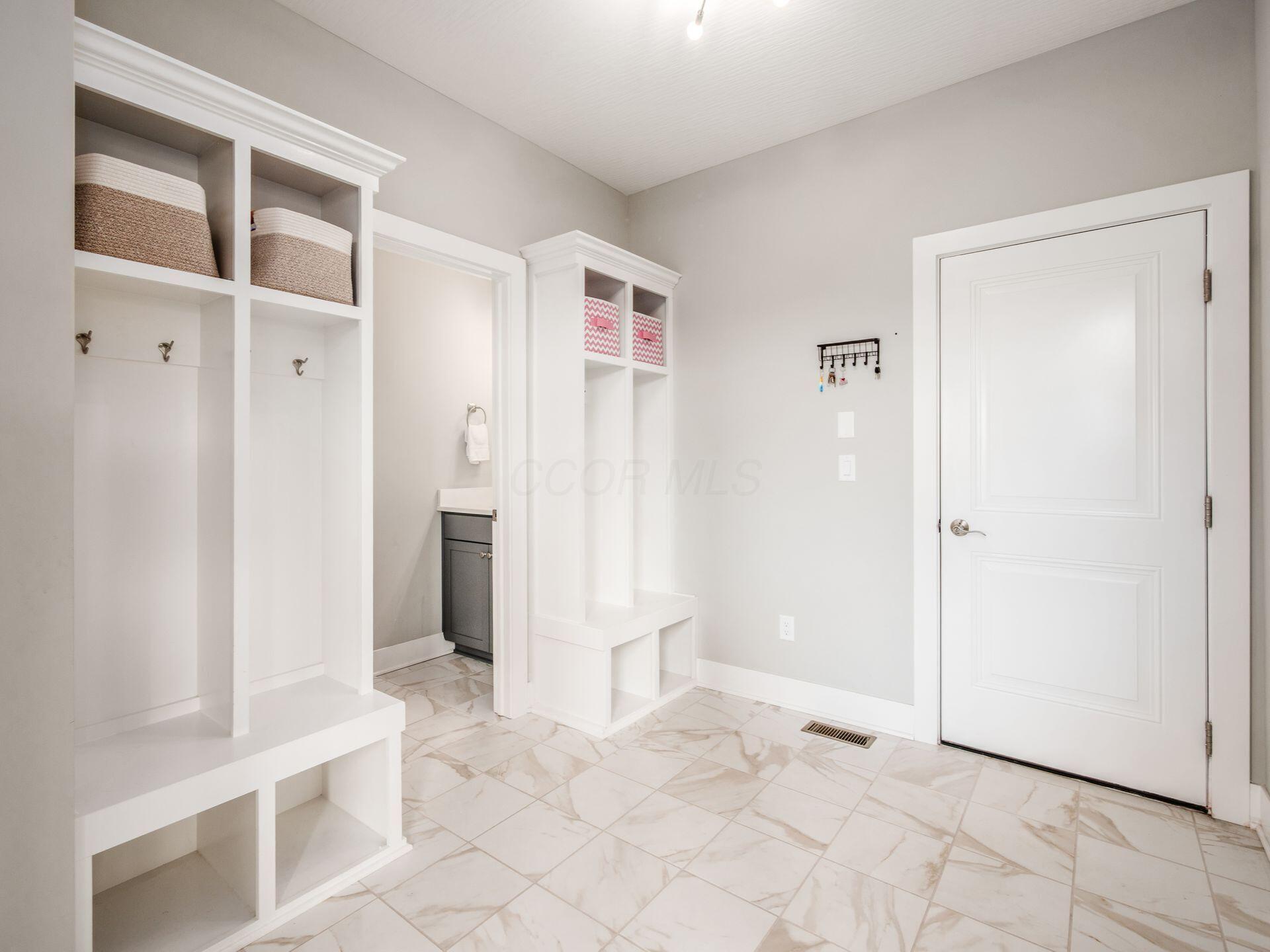 725 Royal Pines Drive