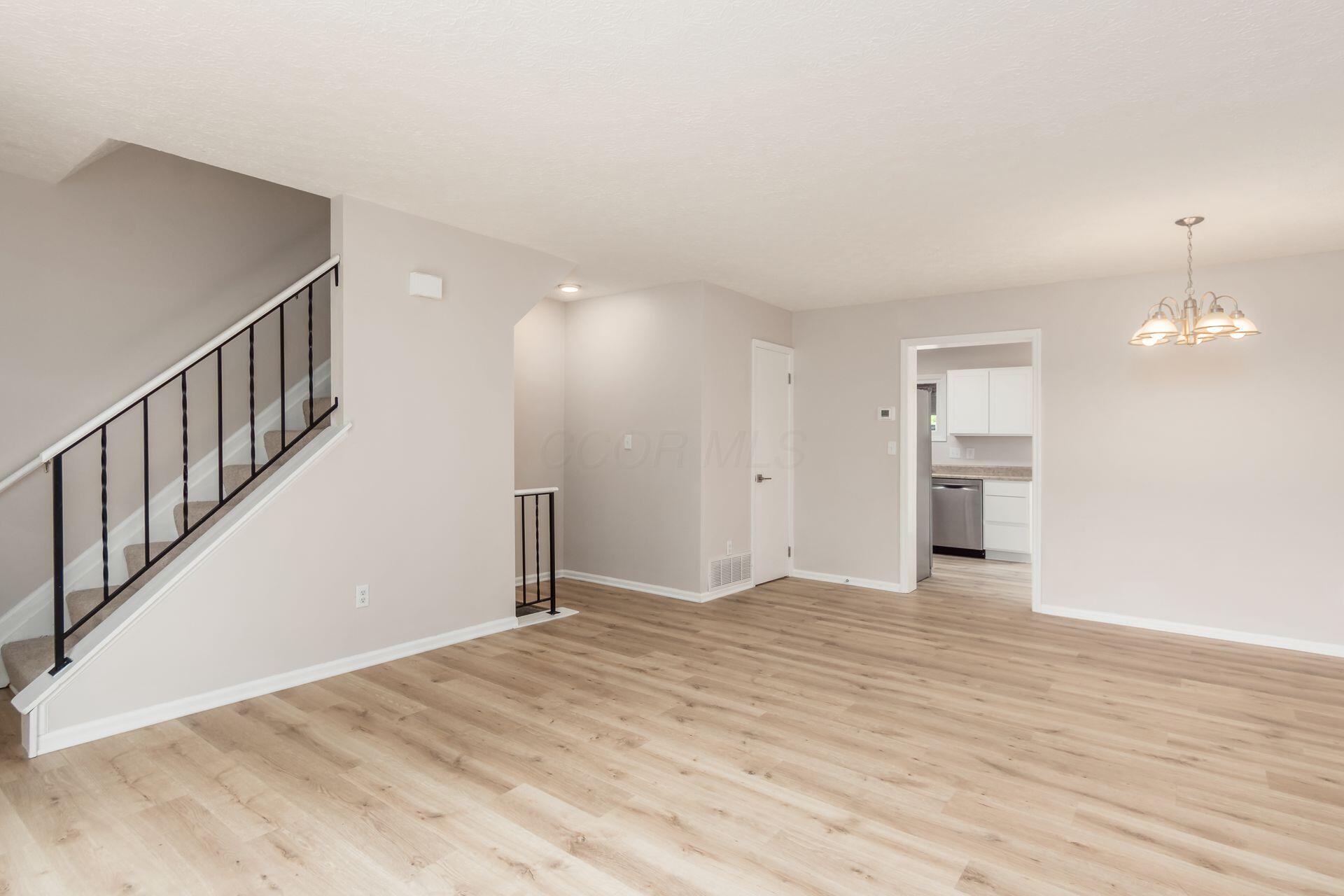 2353 Mccauley Court, 6