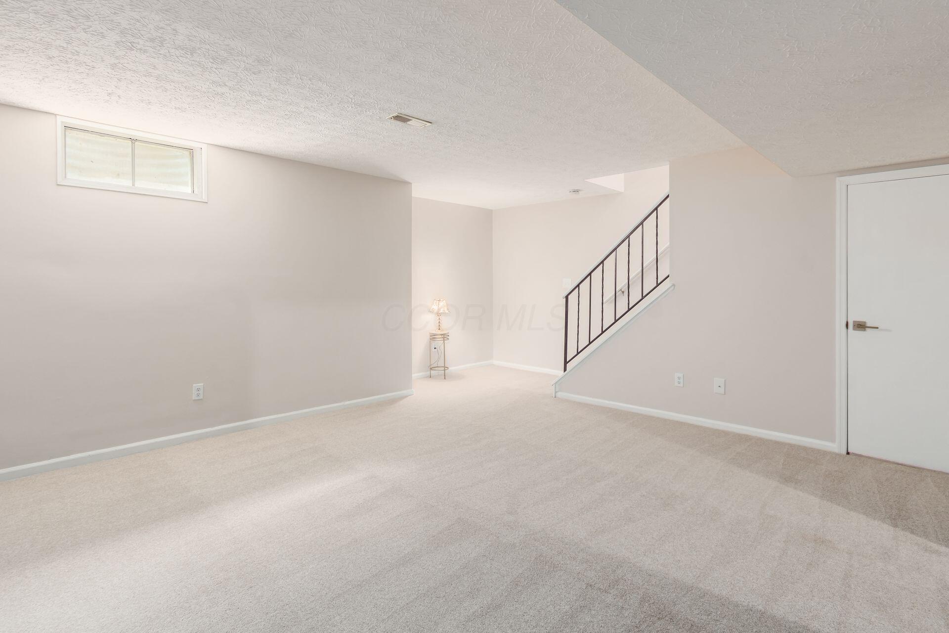 2353 Mccauley Court, 6