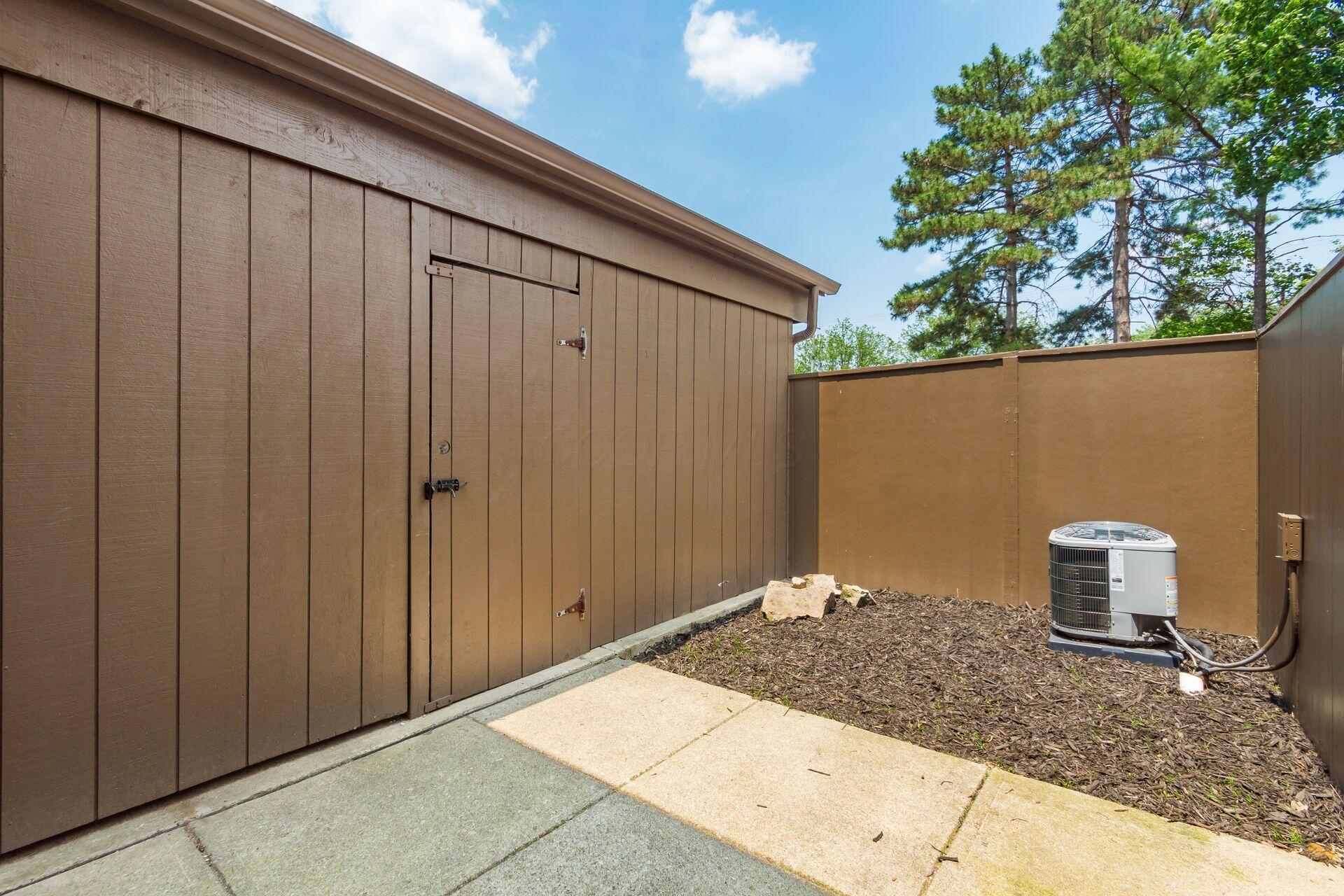 2353 Mccauley Court, 6