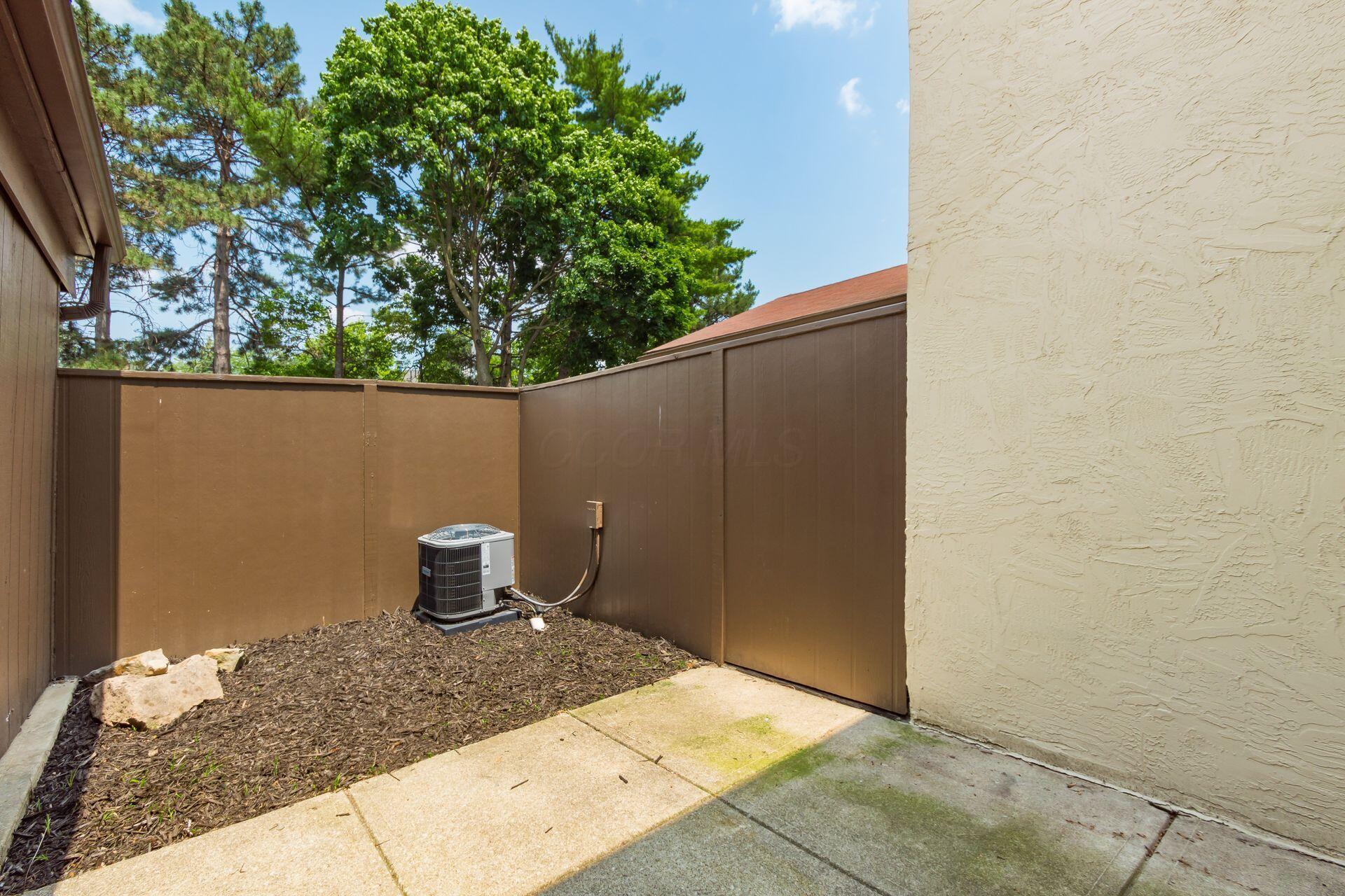 2353 Mccauley Court, 6