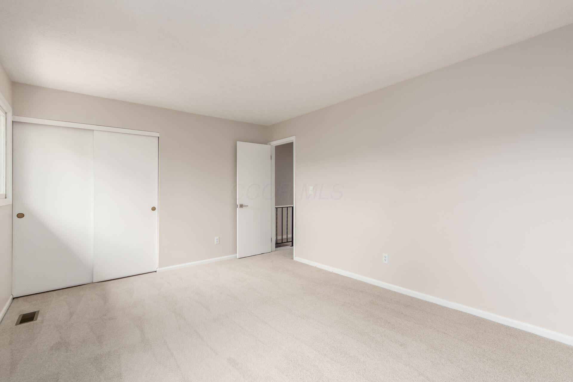 2353 Mccauley Court, 6