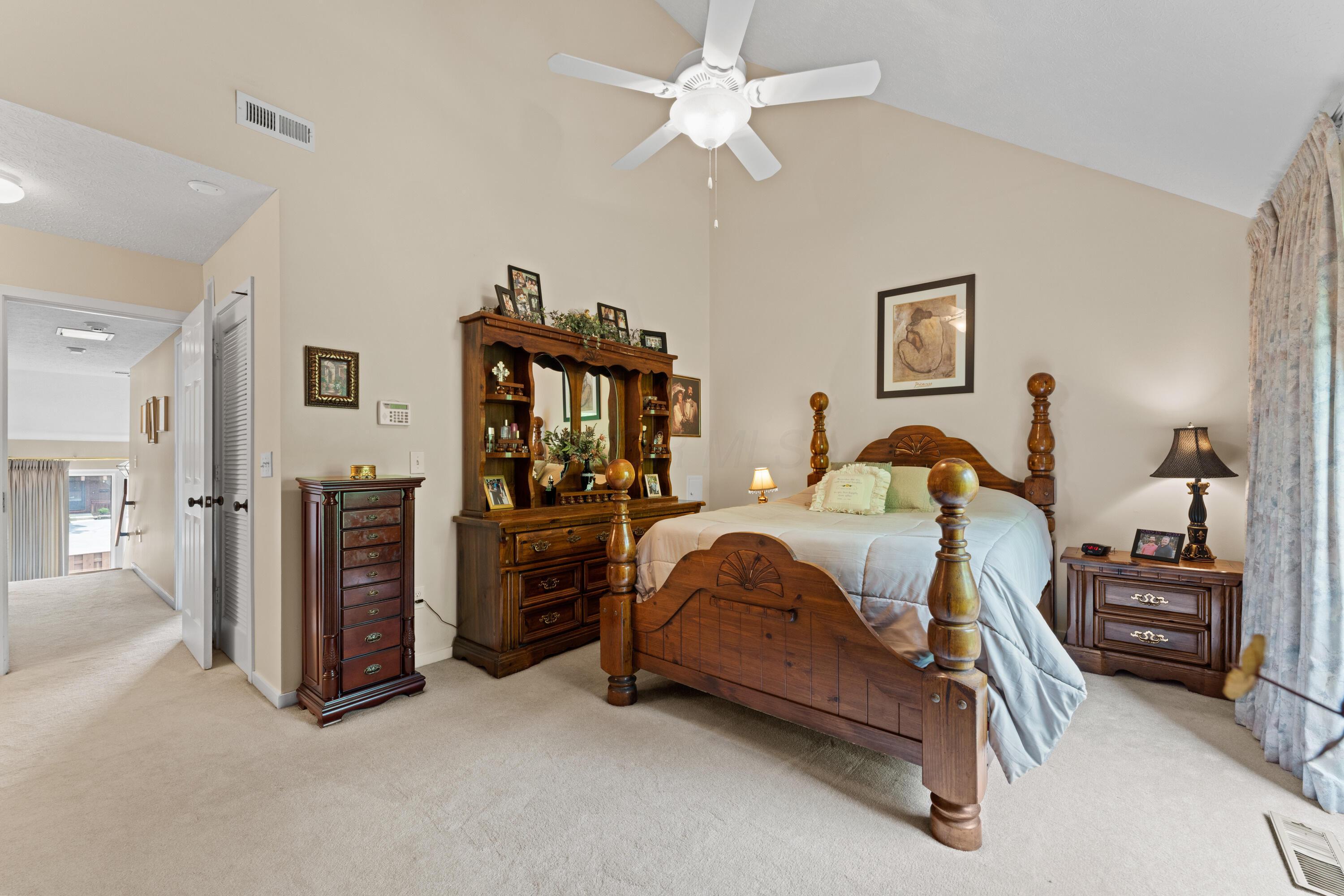 4960 Wintersong Lane