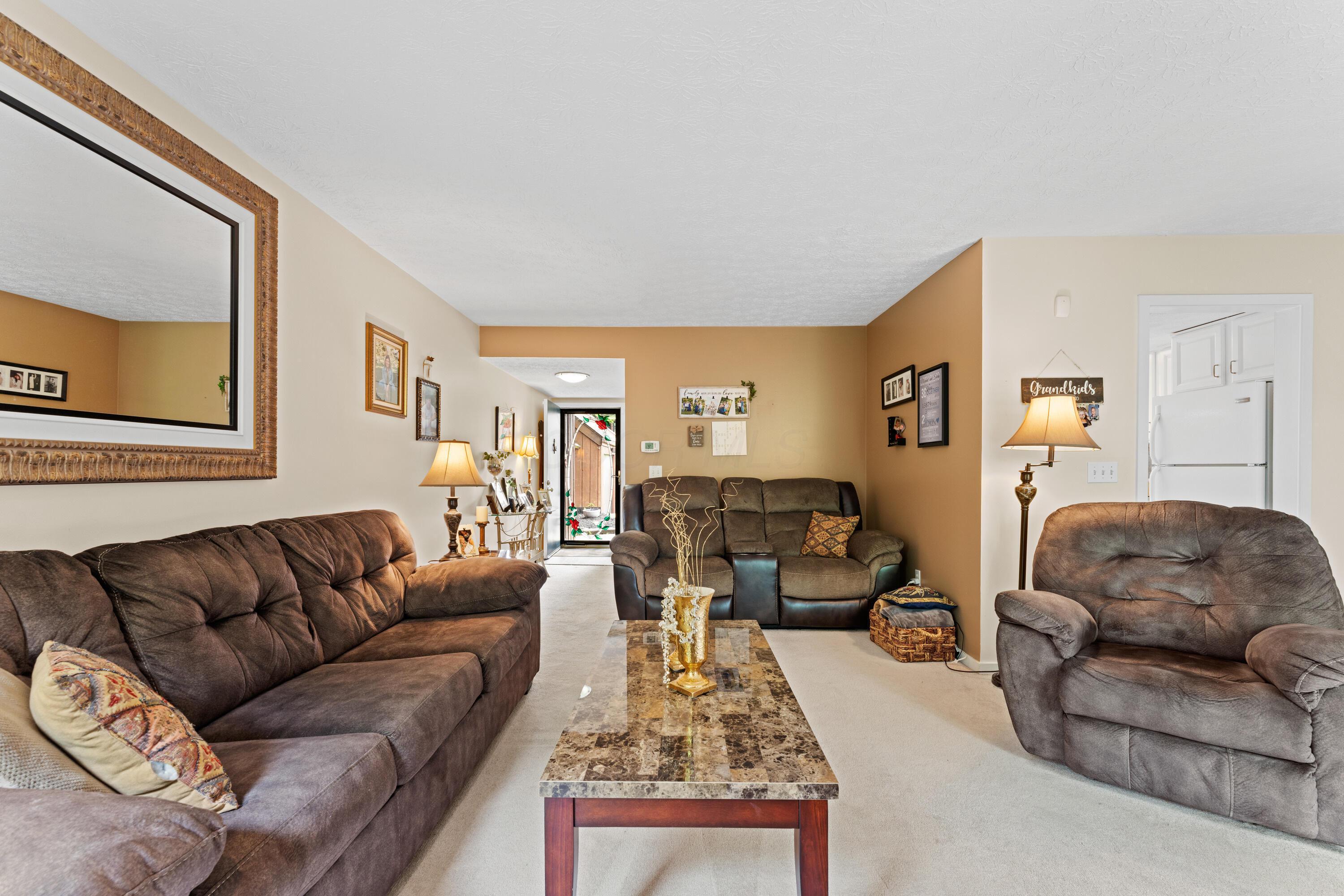 4960 Wintersong Lane