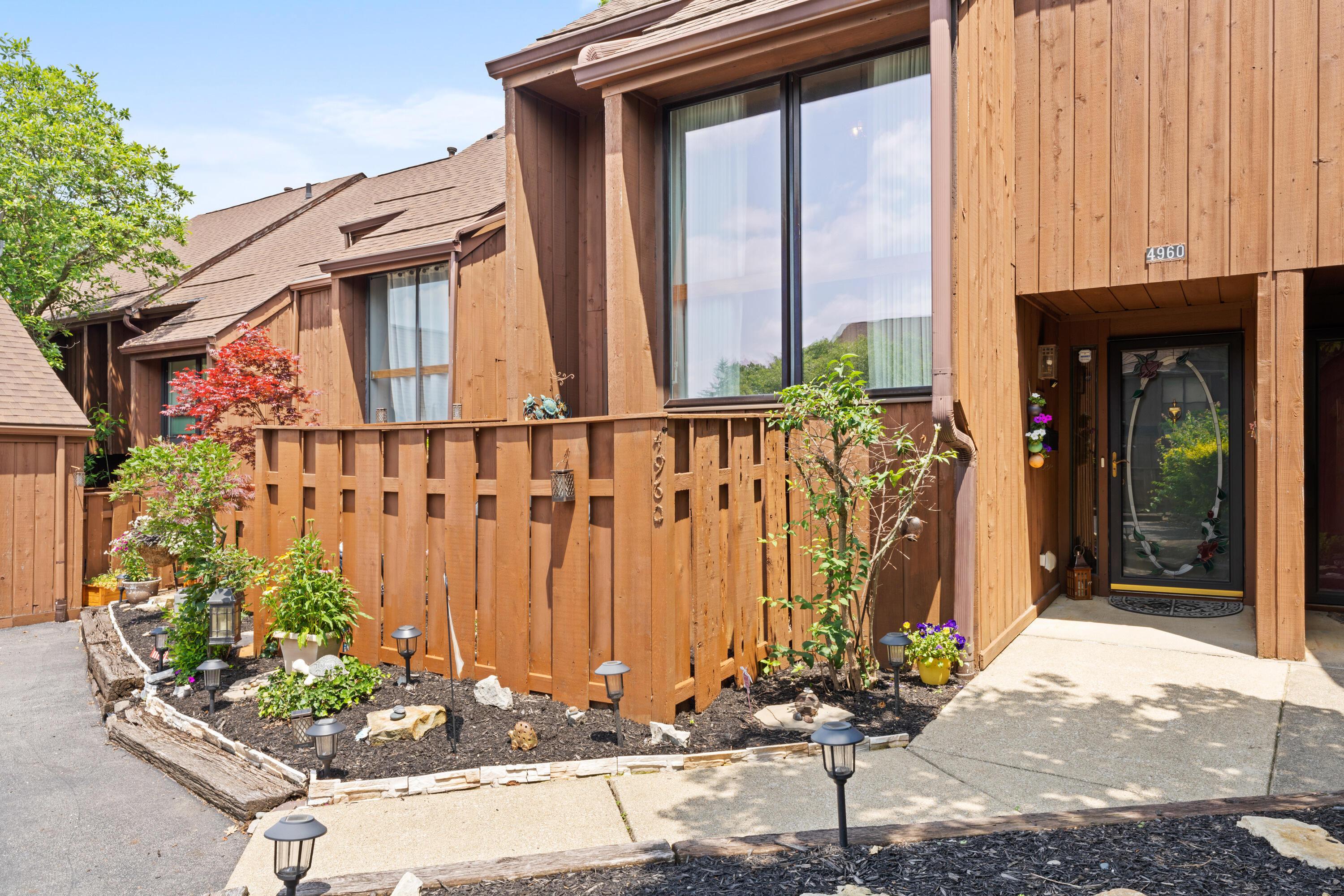 4960 Wintersong Lane