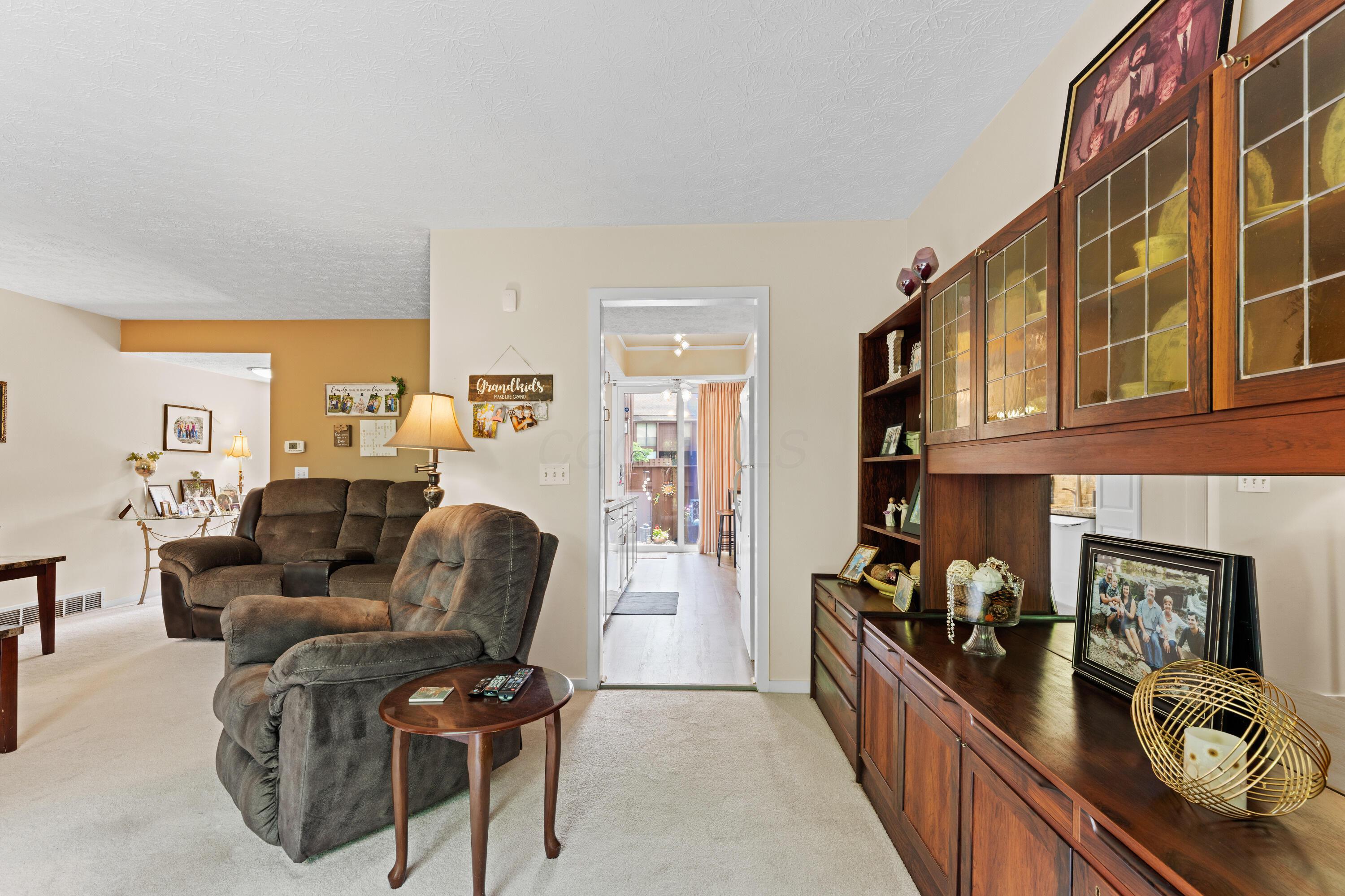 4960 Wintersong Lane