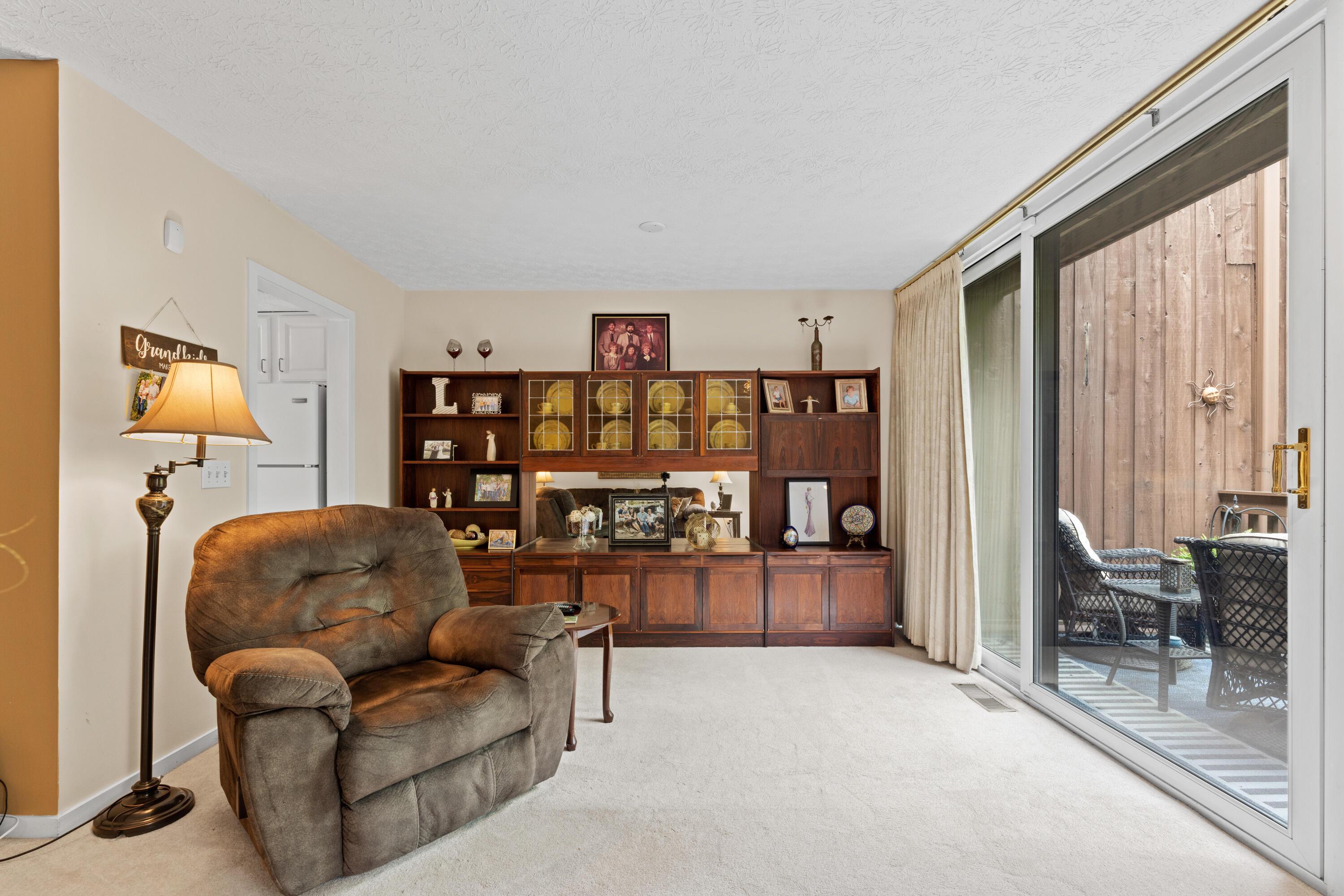 4960 Wintersong Lane