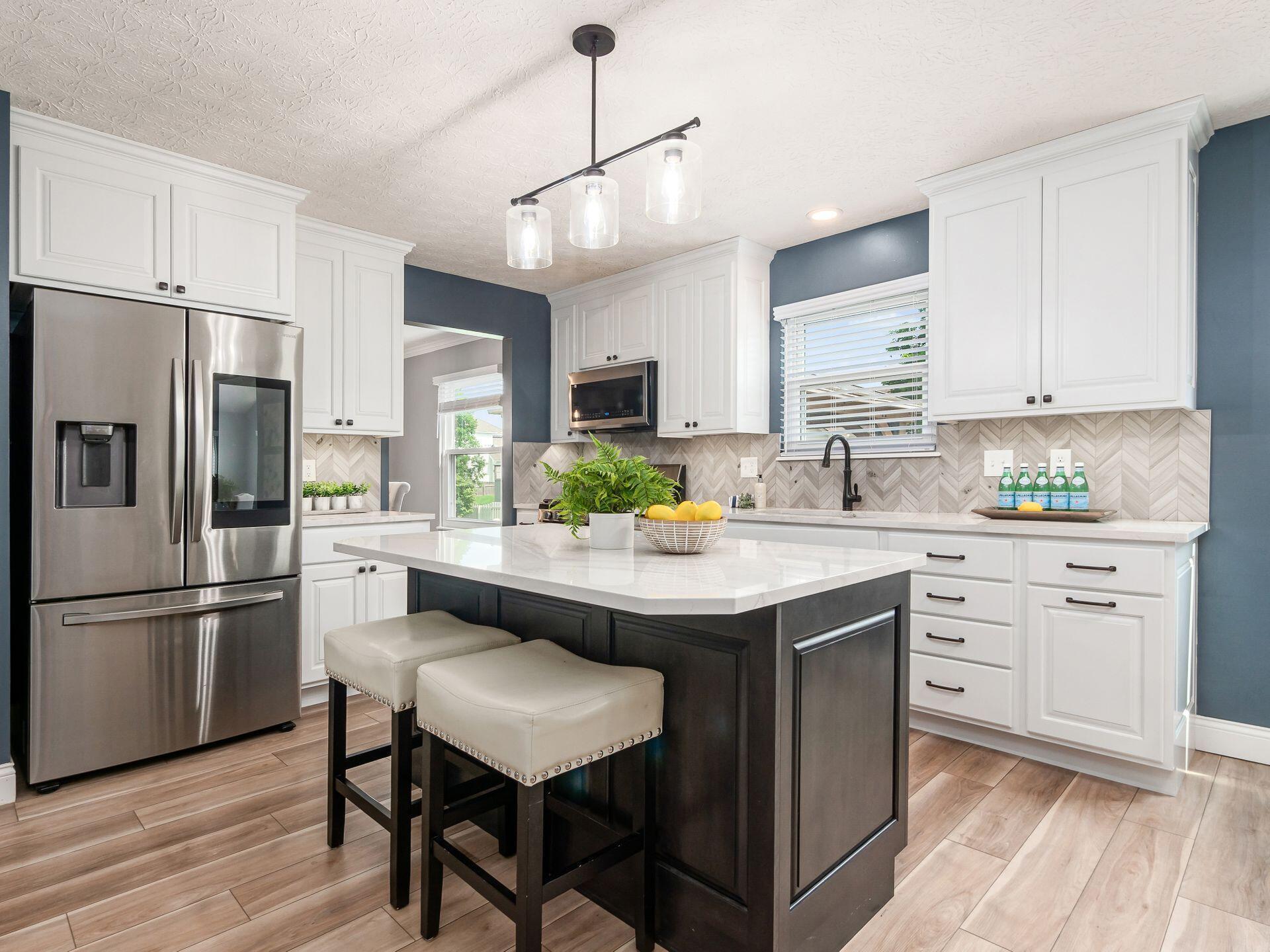 1911 Autumn Wind Drive