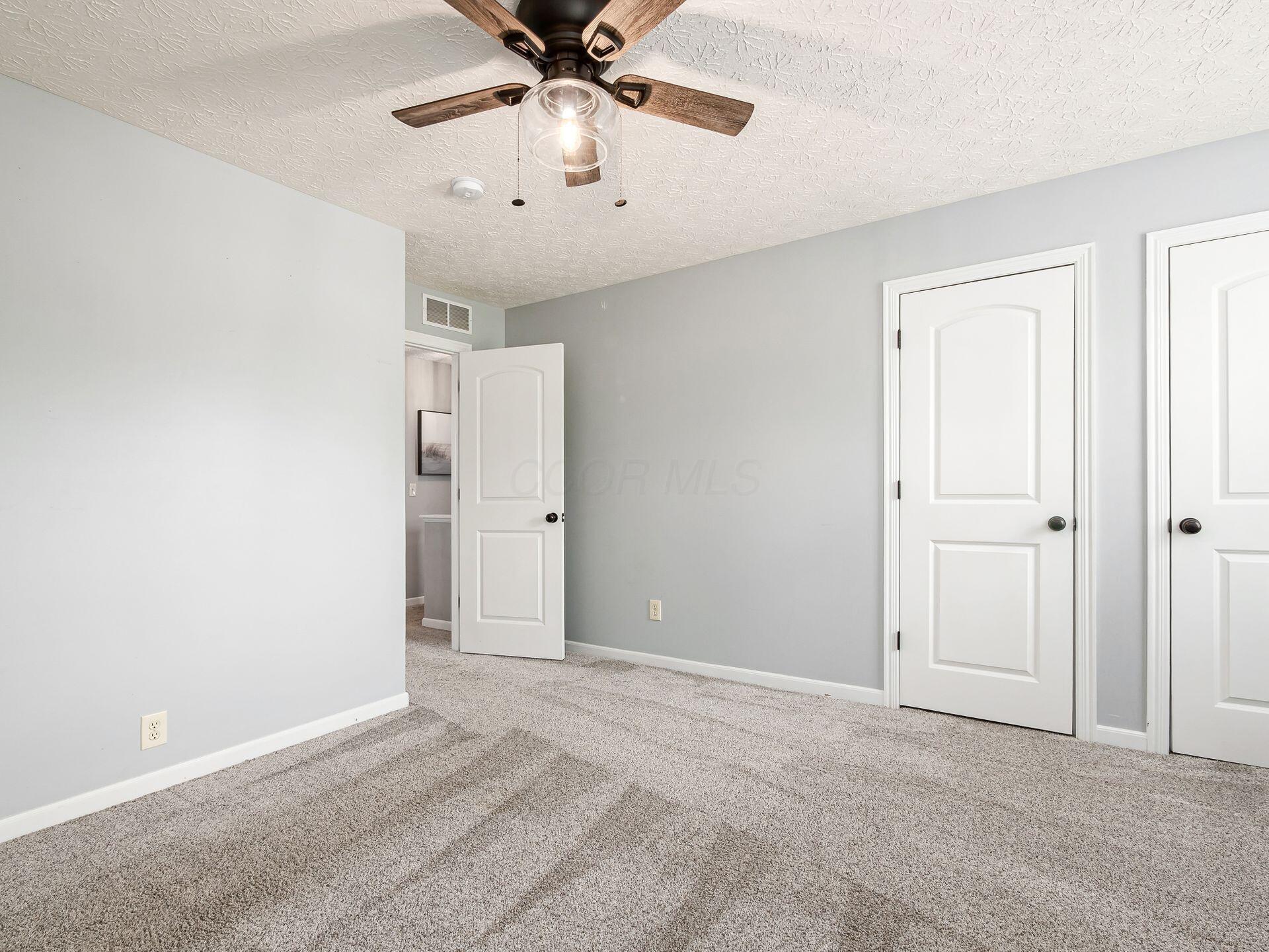 1911 Autumn Wind Drive