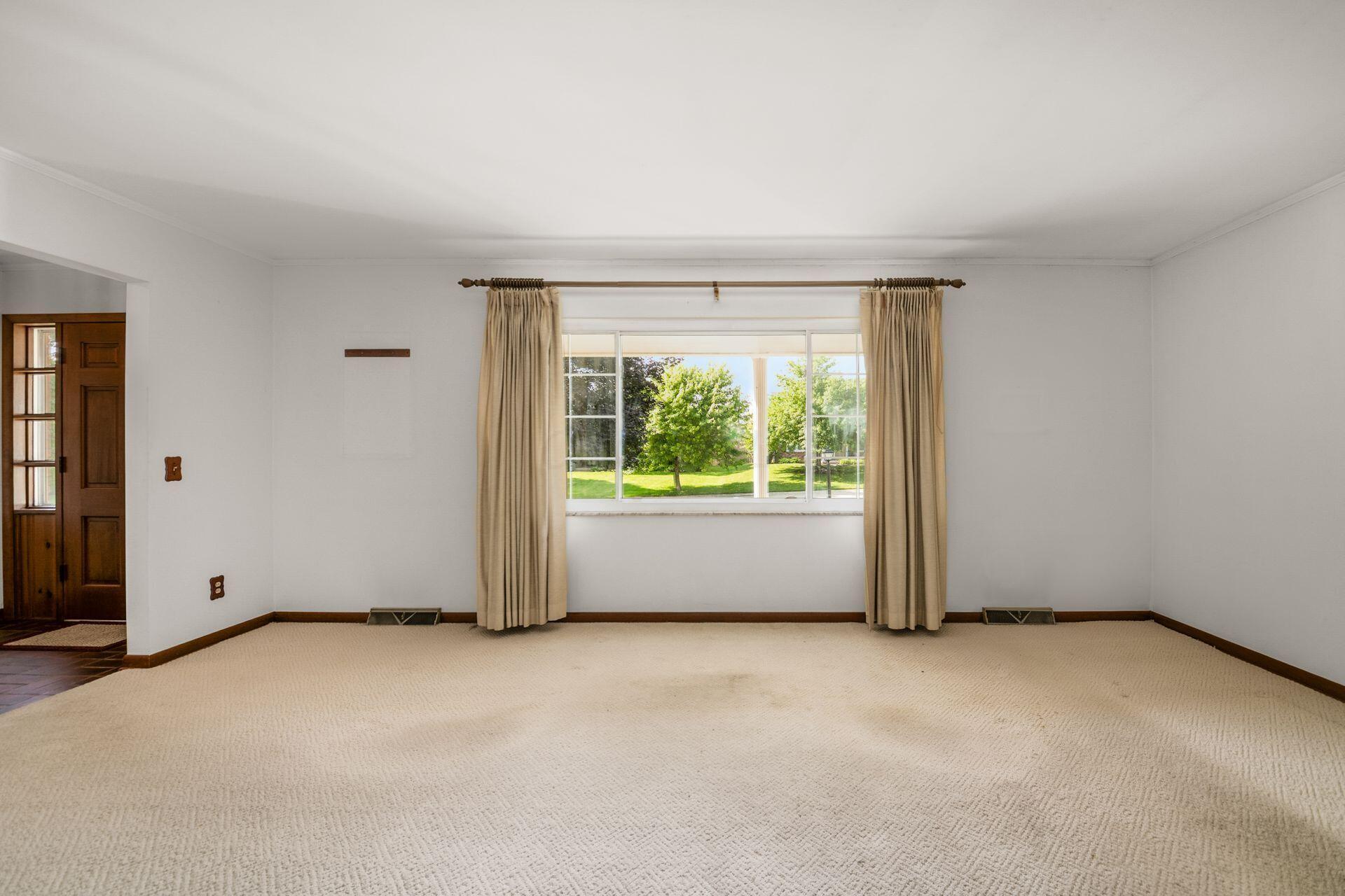 738 Stinson Drive