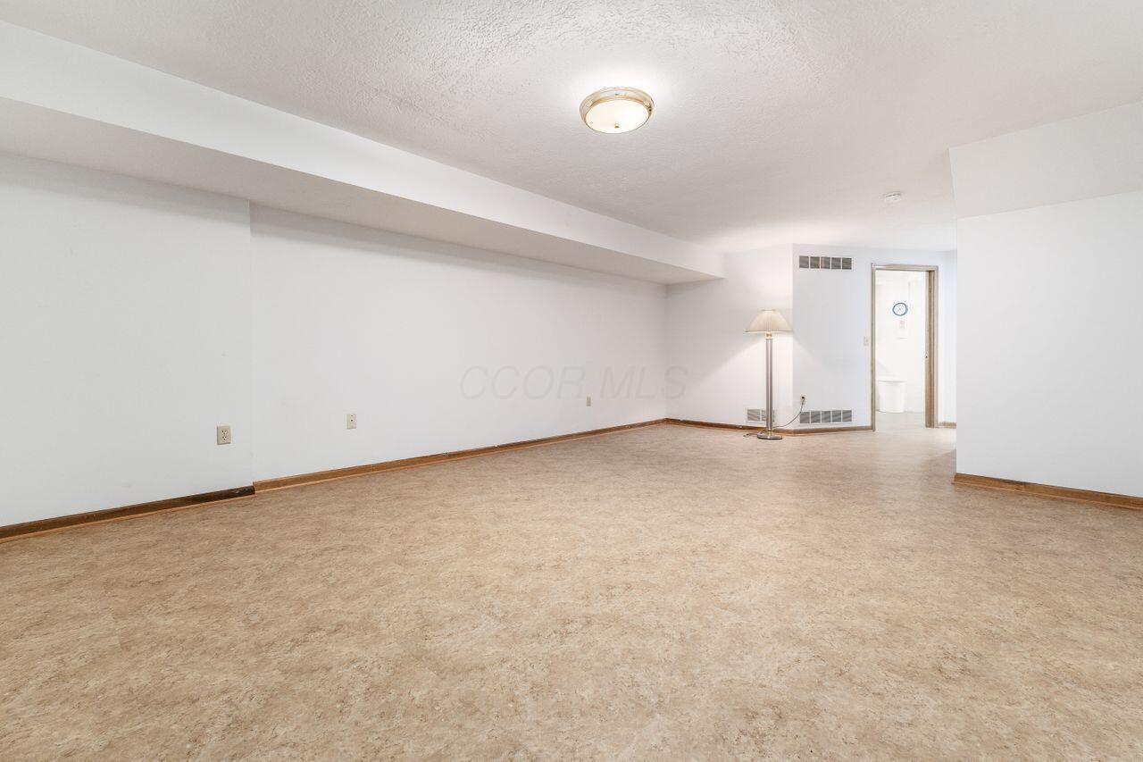 505 Spring Brook Court W