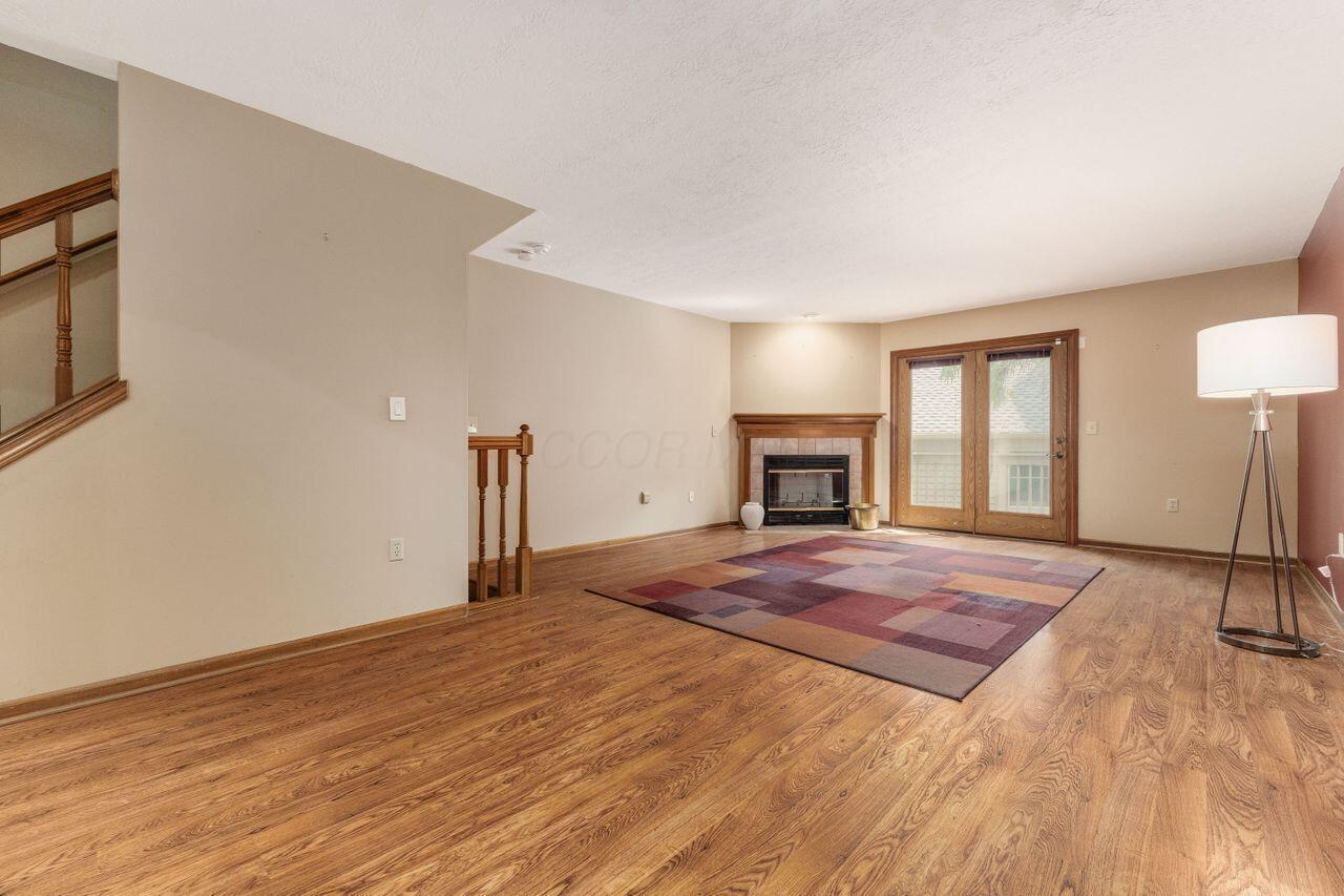 505 Spring Brook Court W