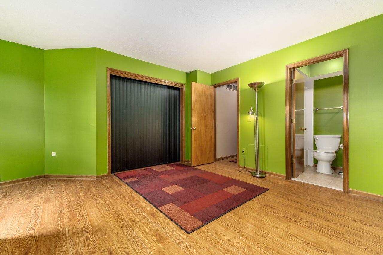 505 Spring Brook Court W