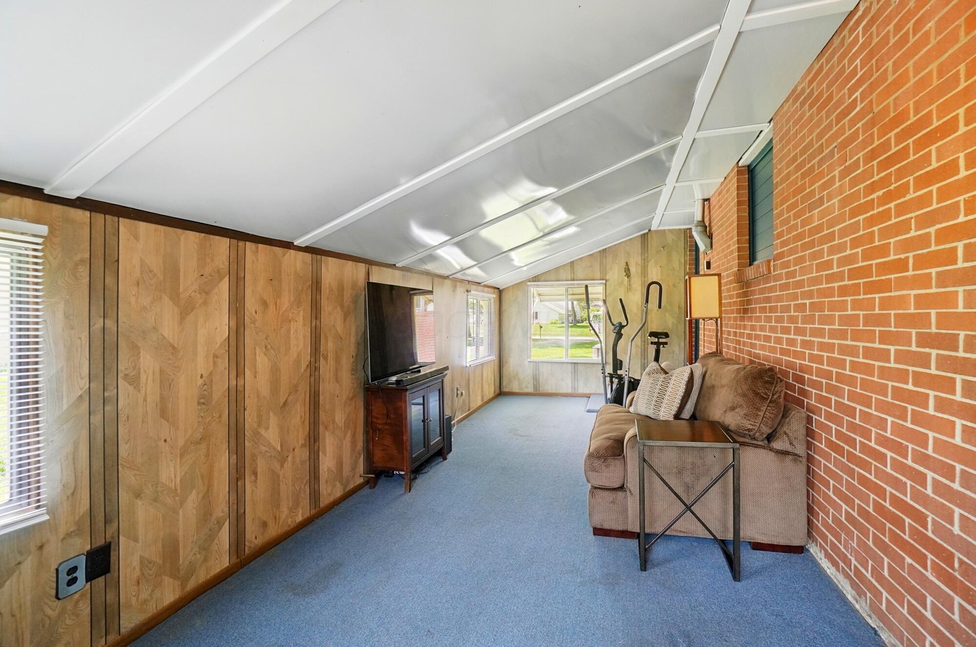 248 Grandview Avenue