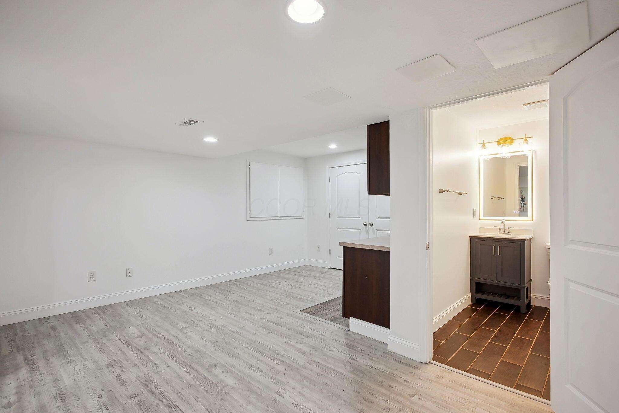 34 Gold Meadow Drive