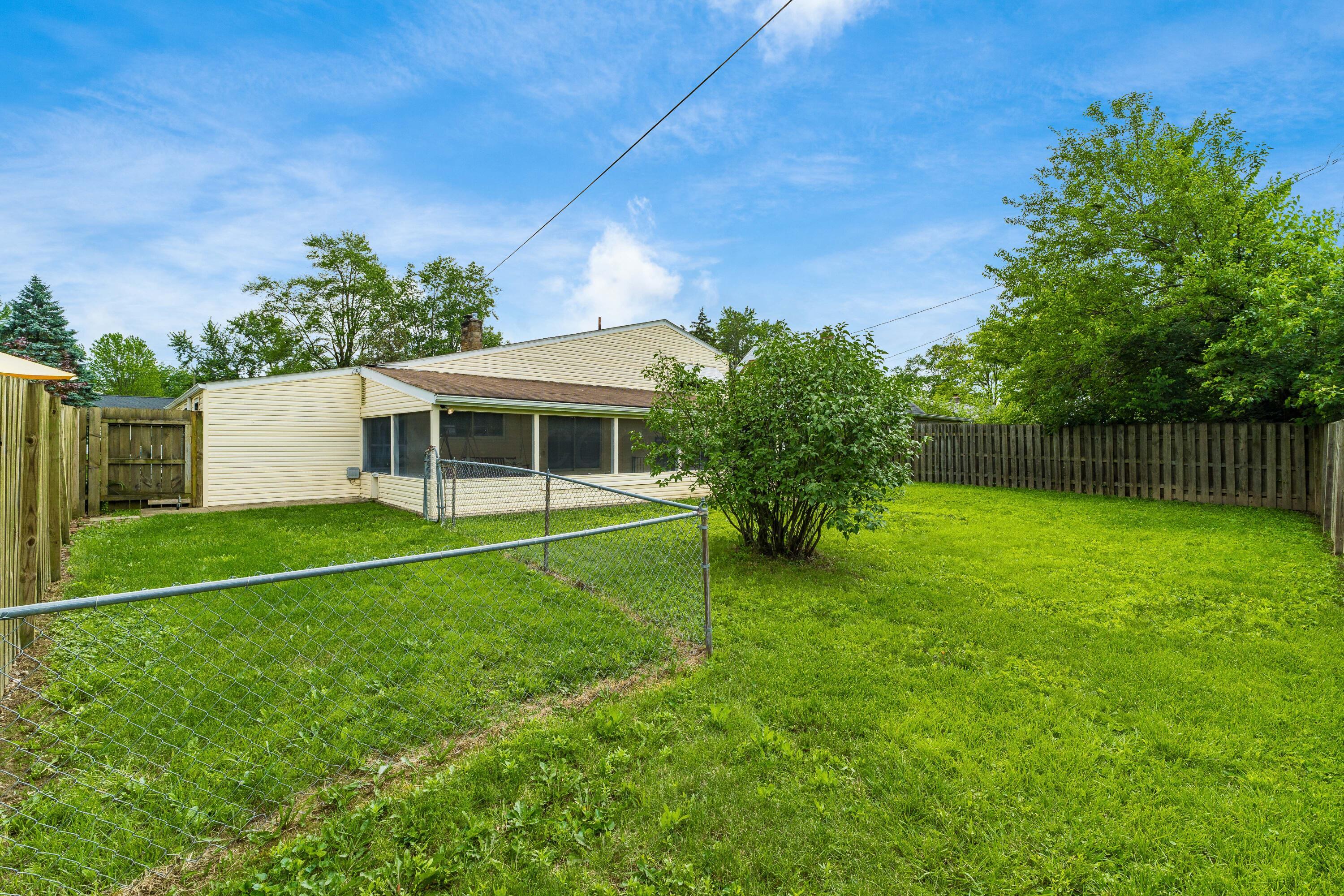 1276 Bryson Road