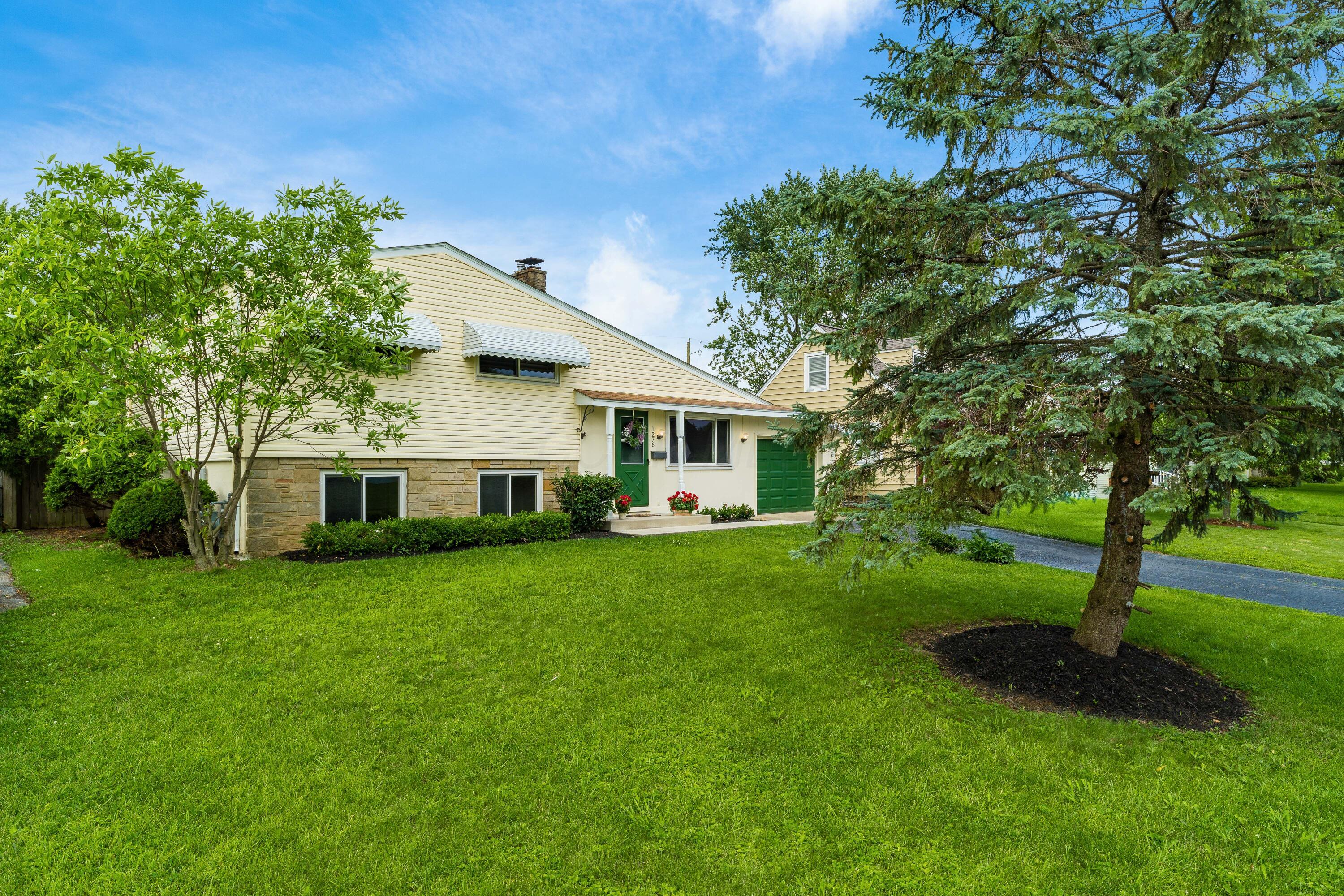 1276 Bryson Road