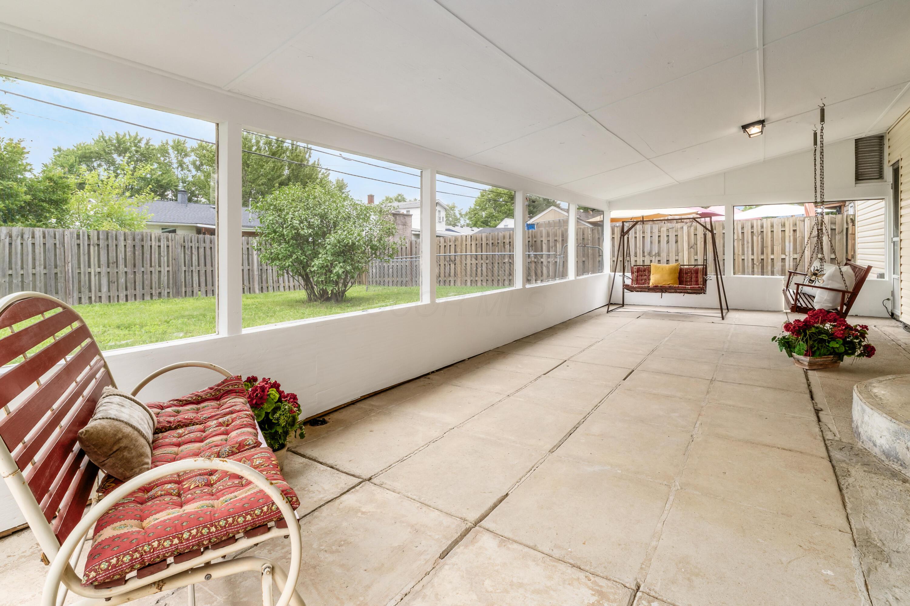 1276 Bryson Road