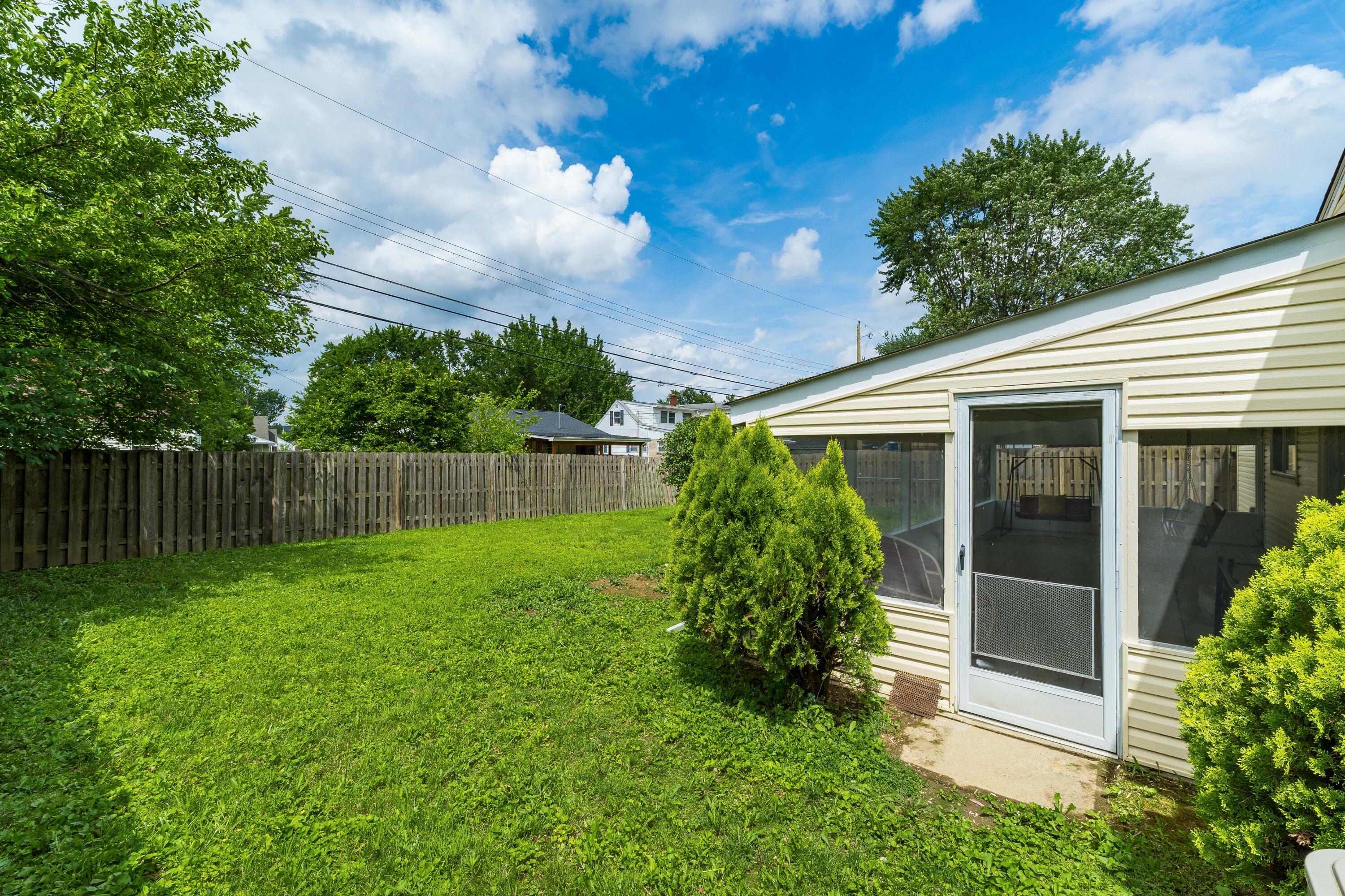 1276 Bryson Road
