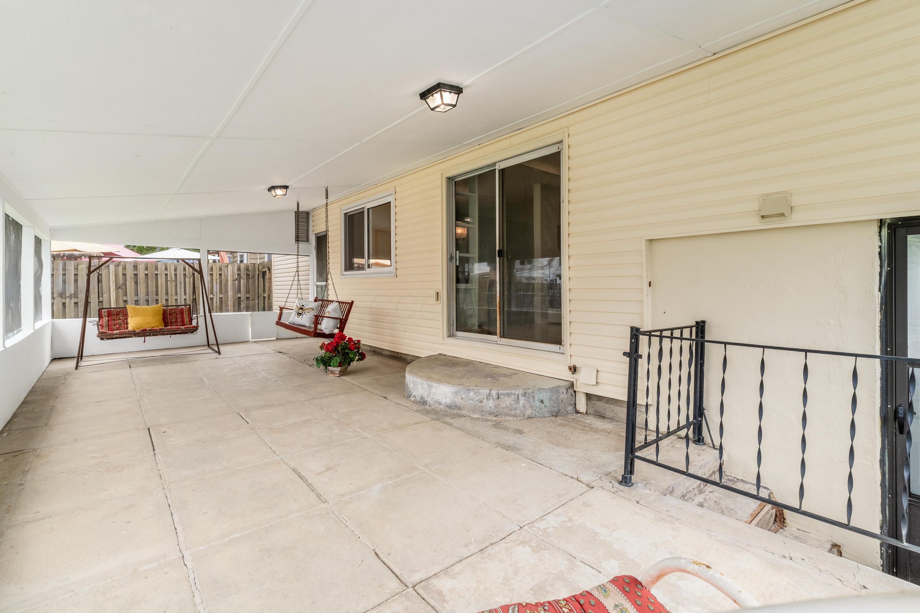 1276 Bryson Road