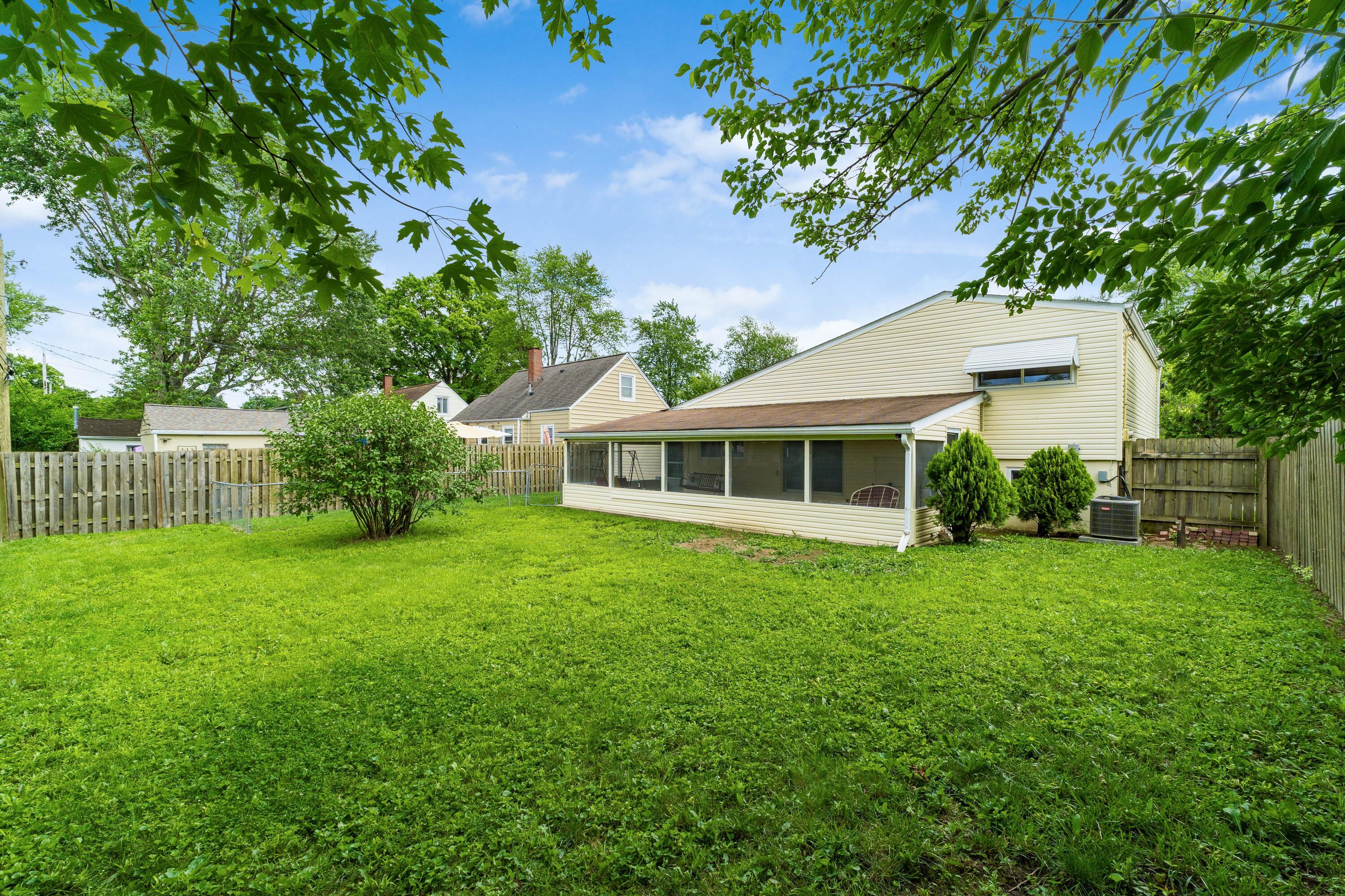 1276 Bryson Road