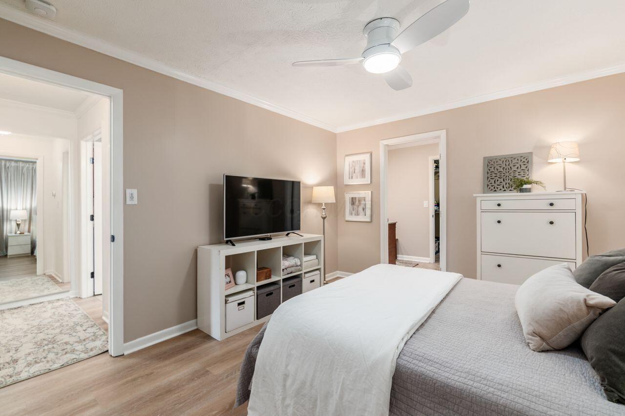 2591 Apple Valley Drive