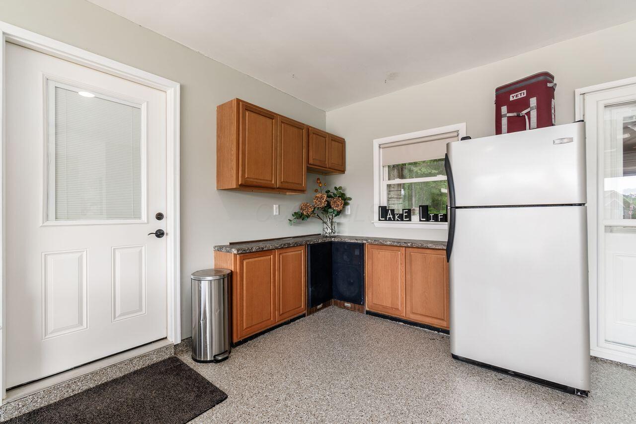 2591 Apple Valley Drive