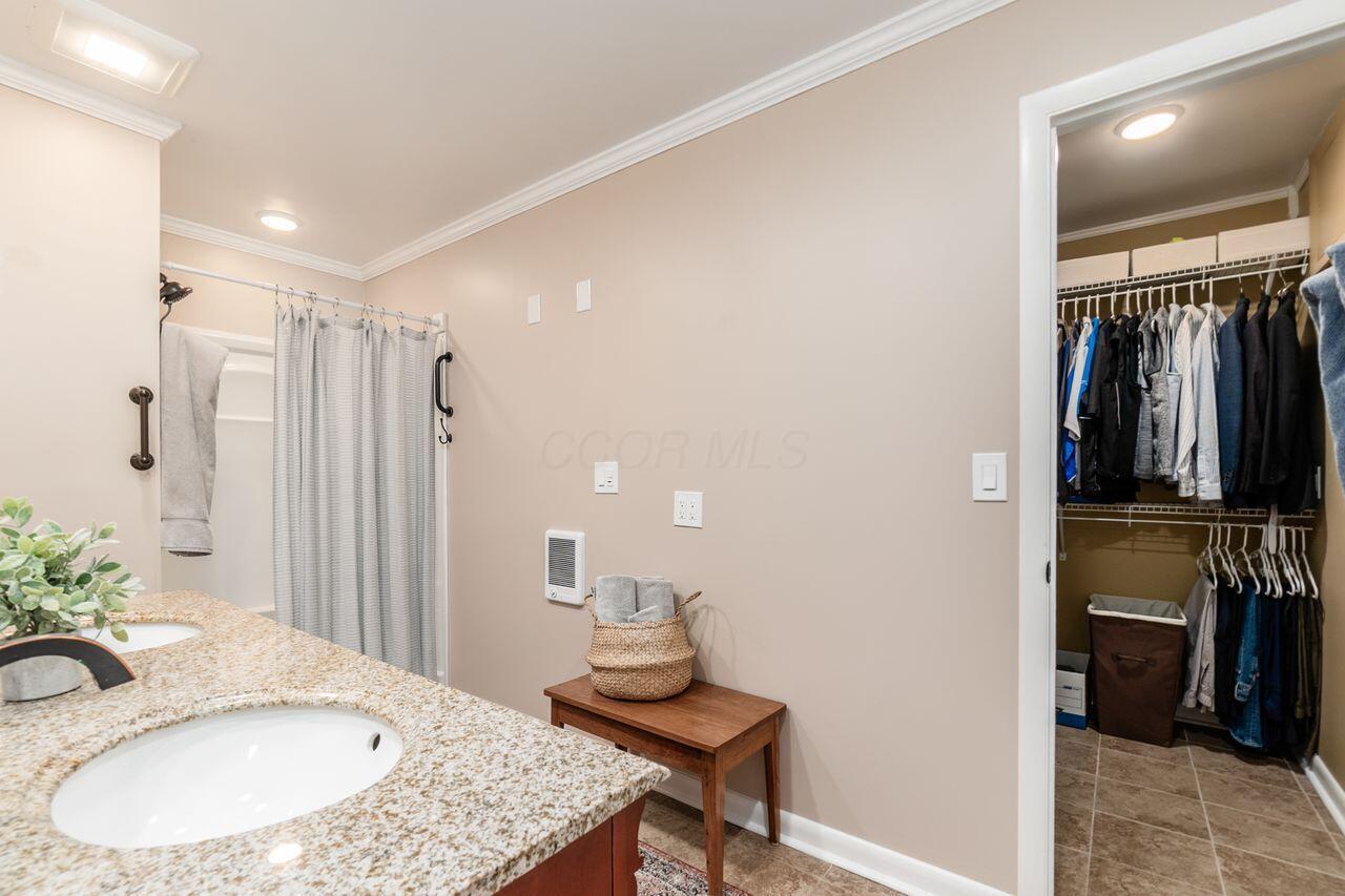 2591 Apple Valley Drive