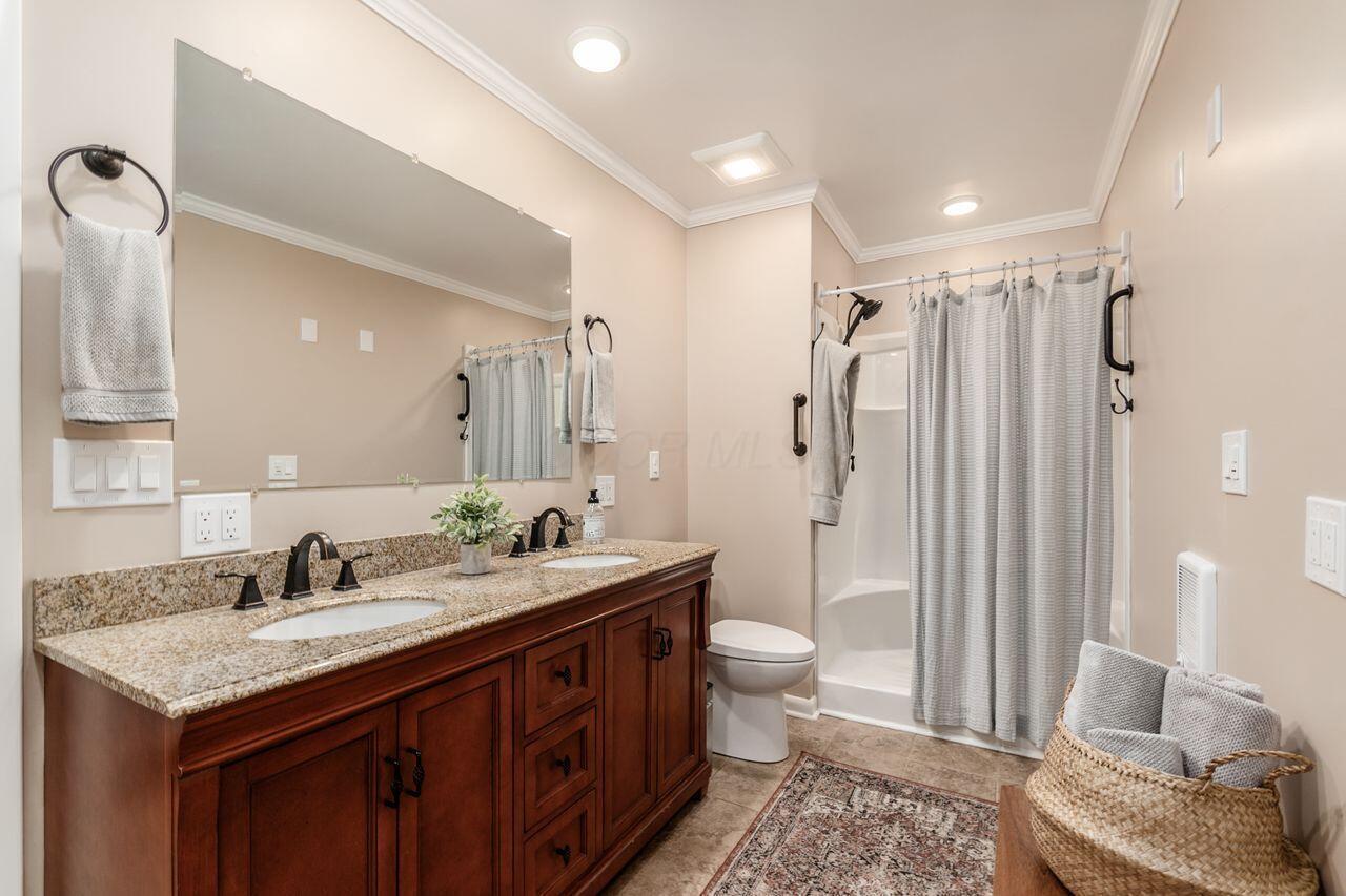 2591 Apple Valley Drive