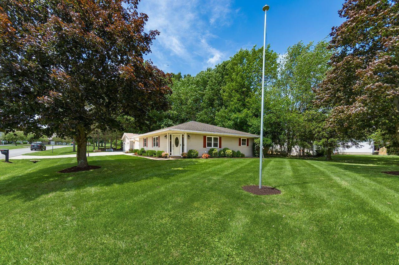 2591 Apple Valley Drive
