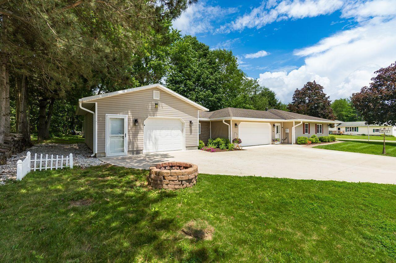 2591 Apple Valley Drive