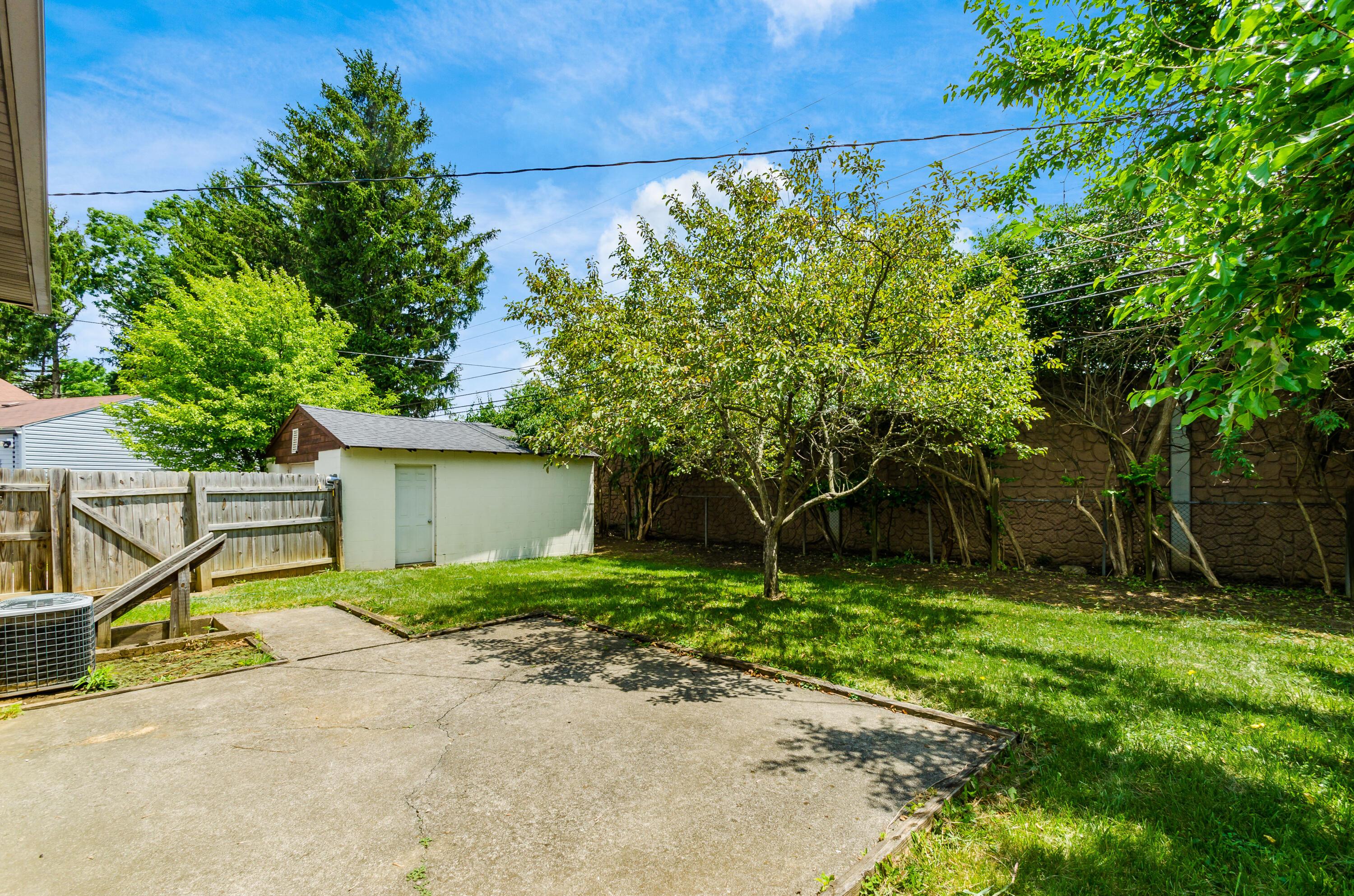 1902 Binbrook Court