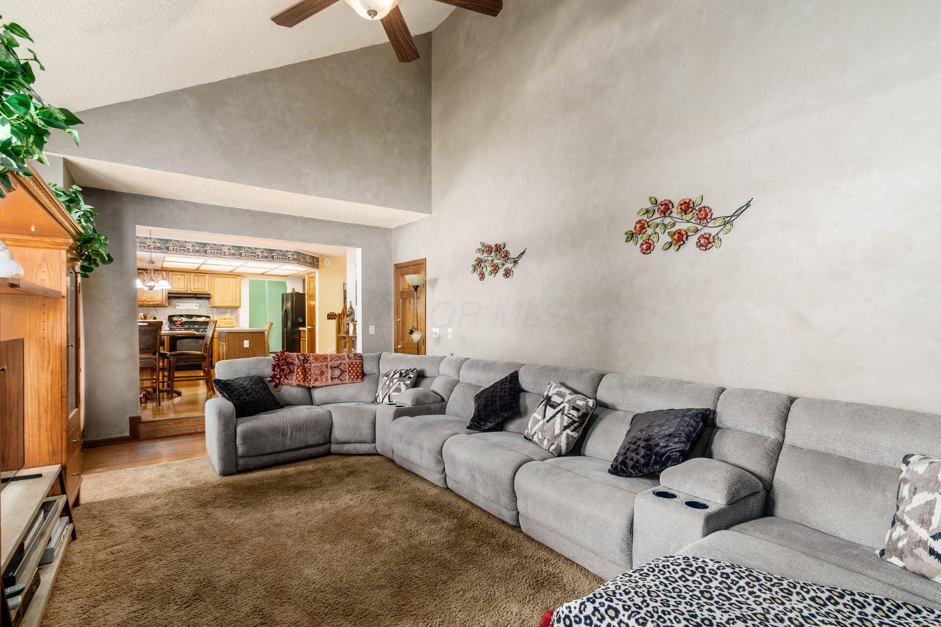 3524 Farmstead Drive