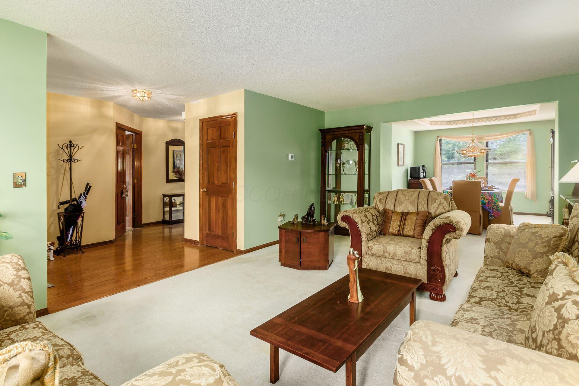 3524 Farmstead Drive