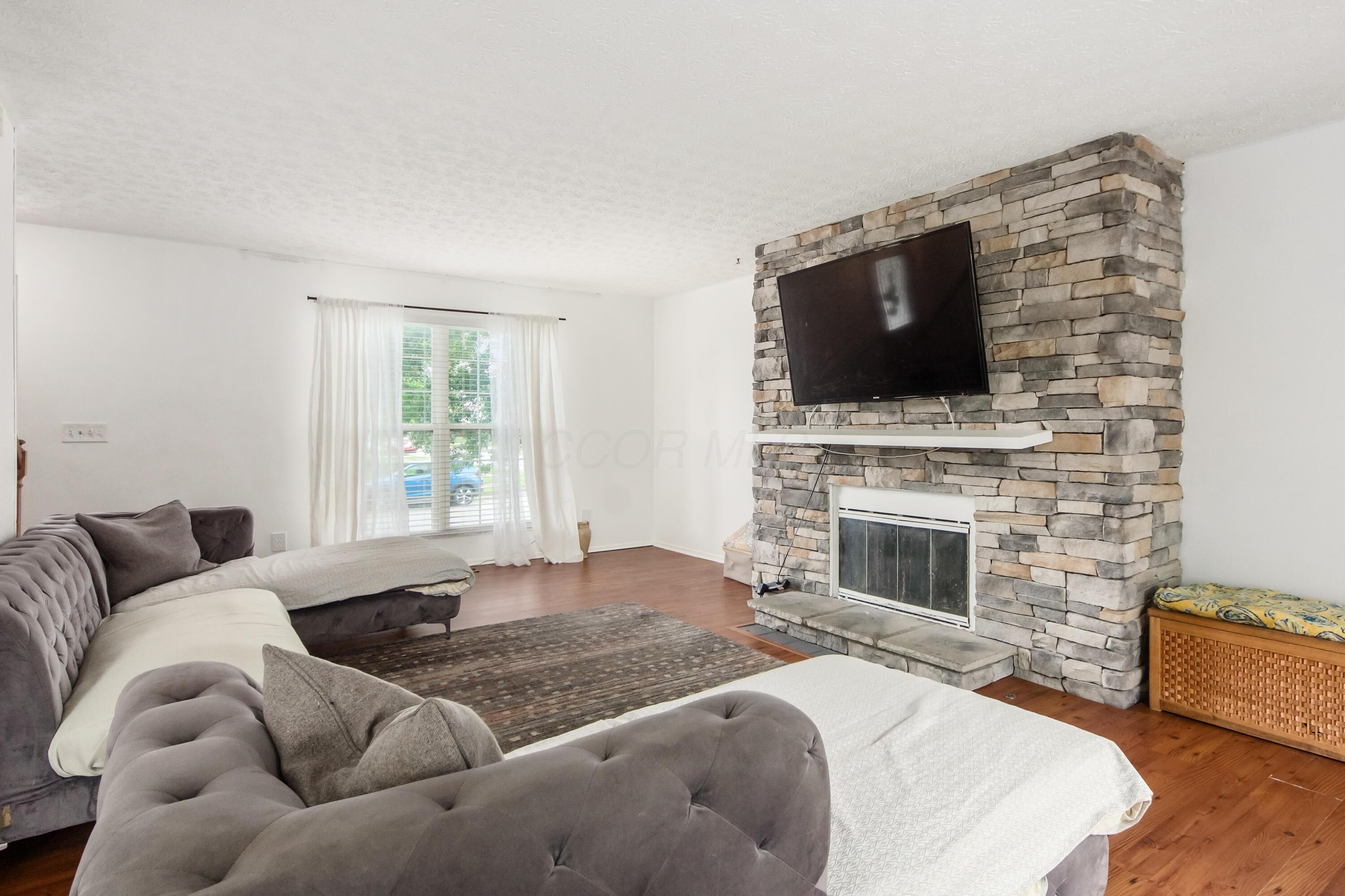3021 Tracer Road