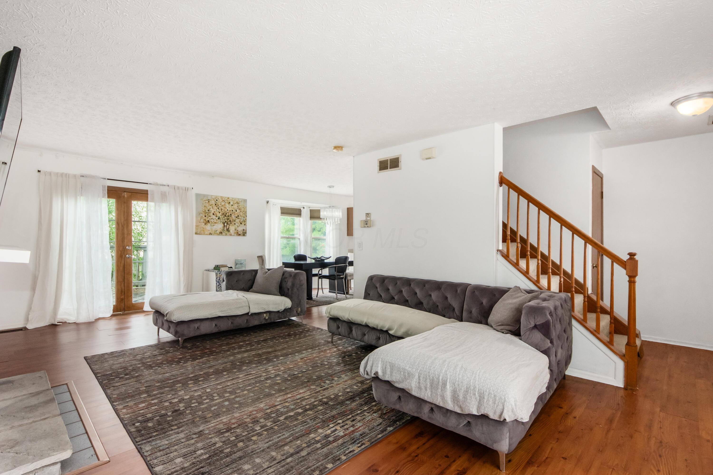 3021 Tracer Road