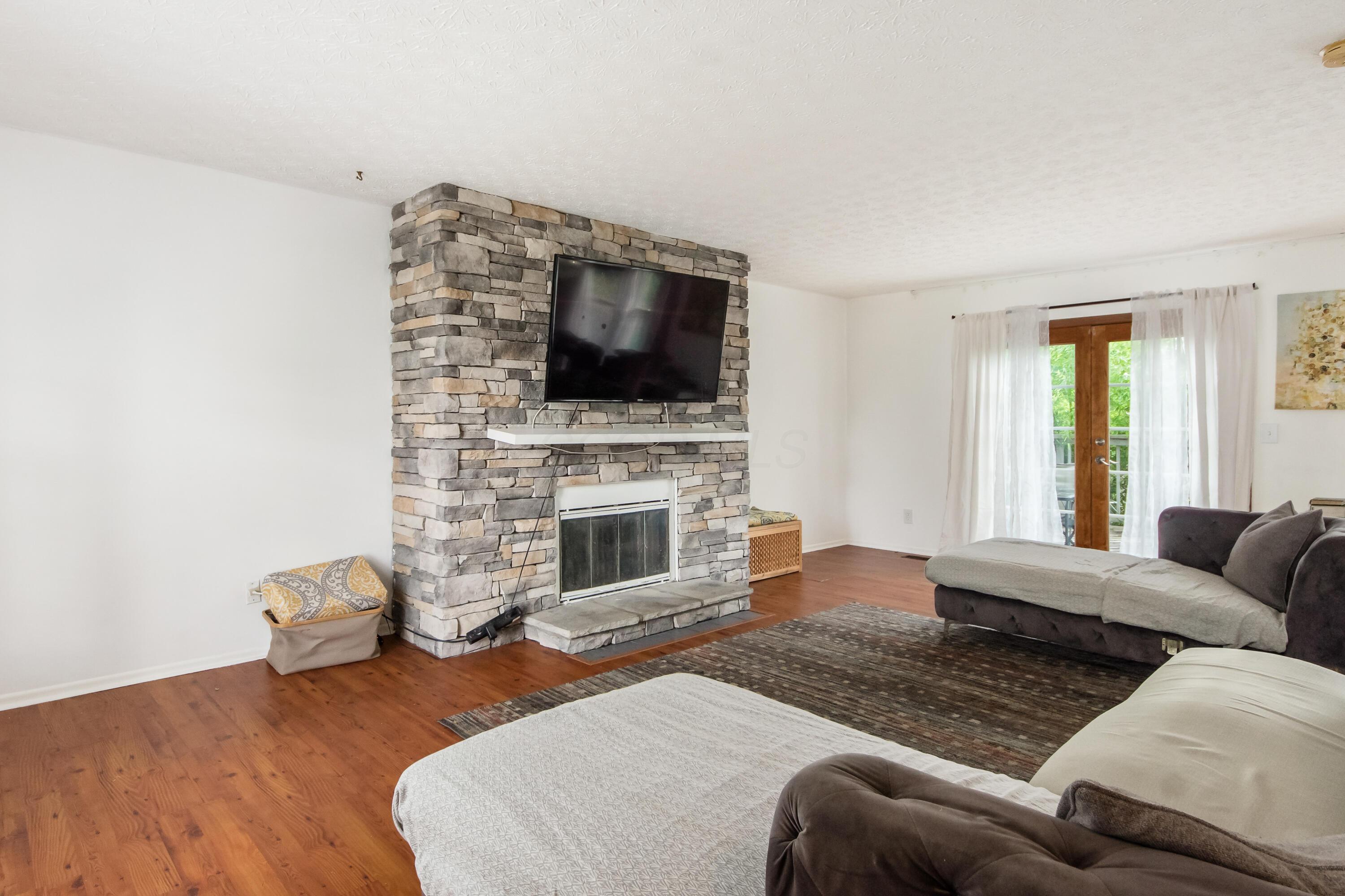 3021 Tracer Road