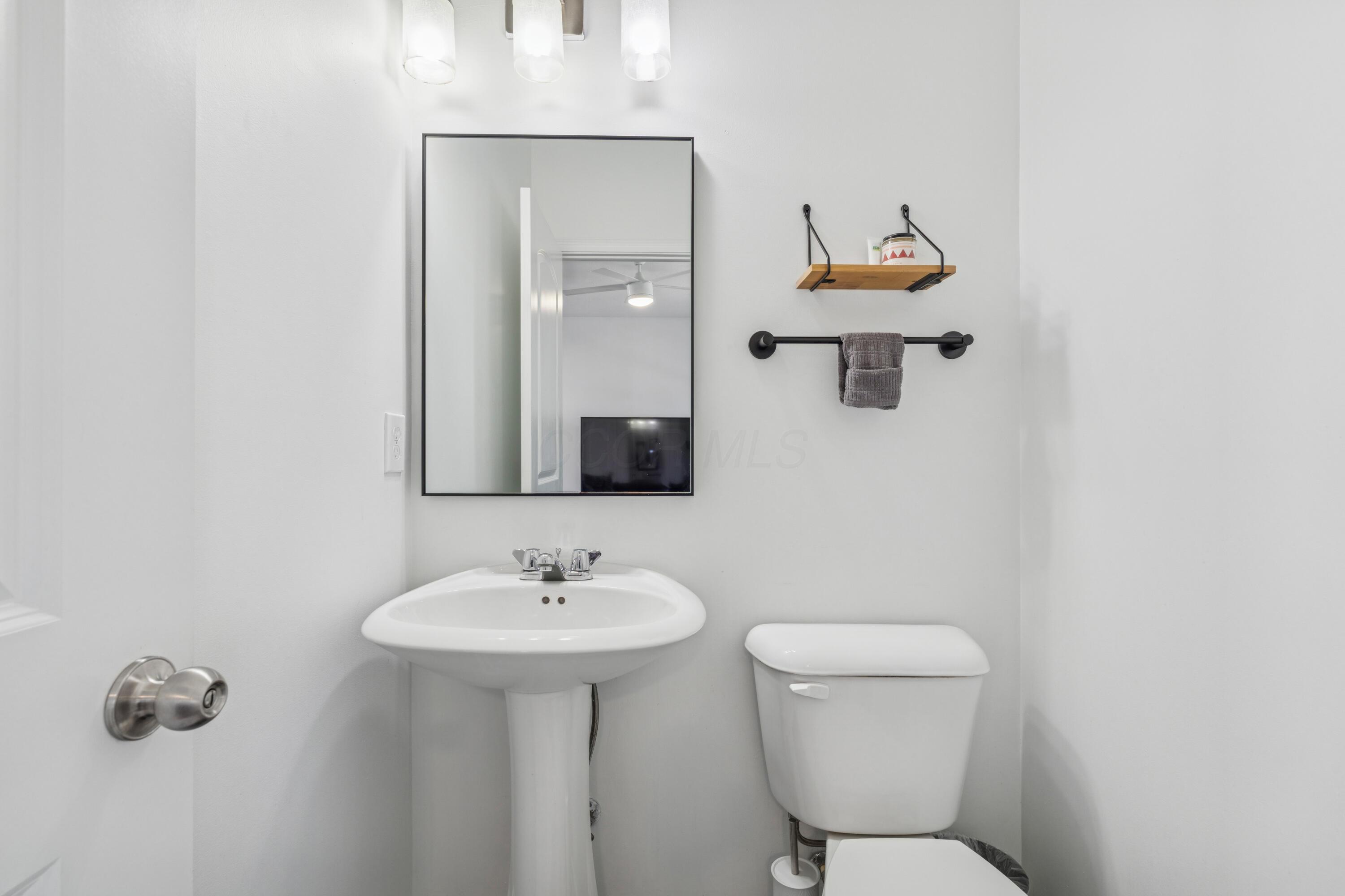 6213 Red Glare Drive, 290