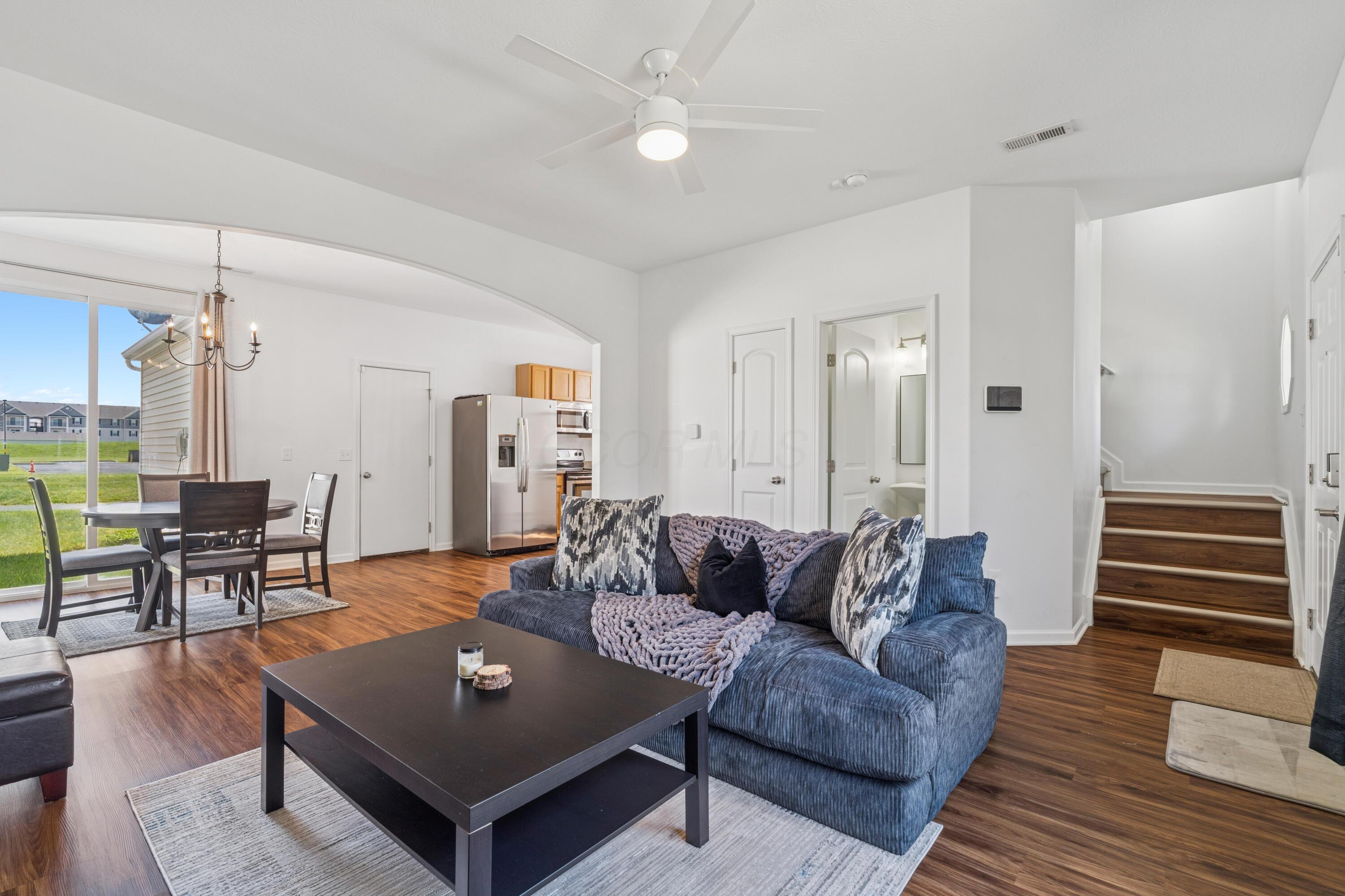 6213 Red Glare Drive, 290